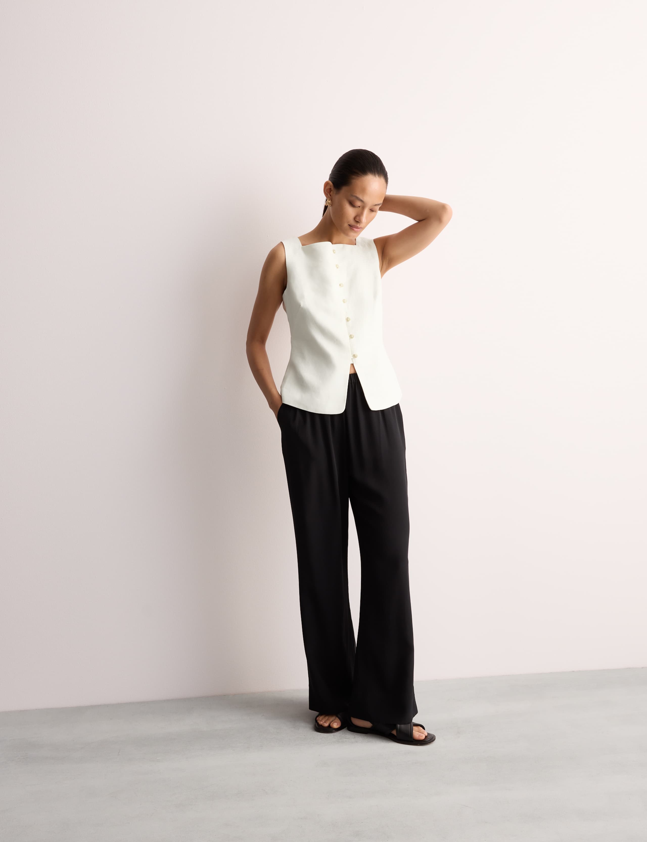 Linen Button Through Sleeveless Top 3 of 6