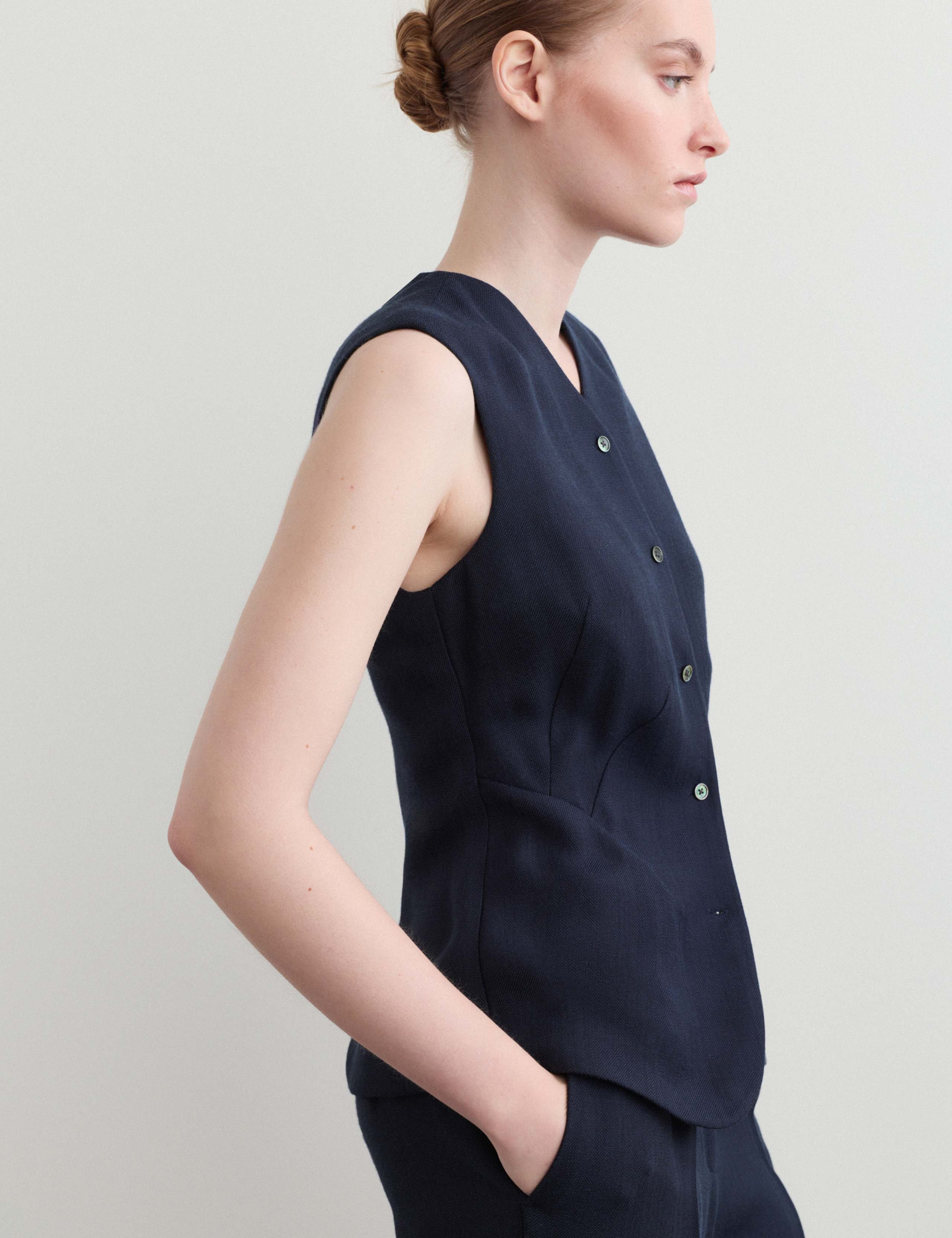 Textured Single Breasted Waistcoat 5 of 7