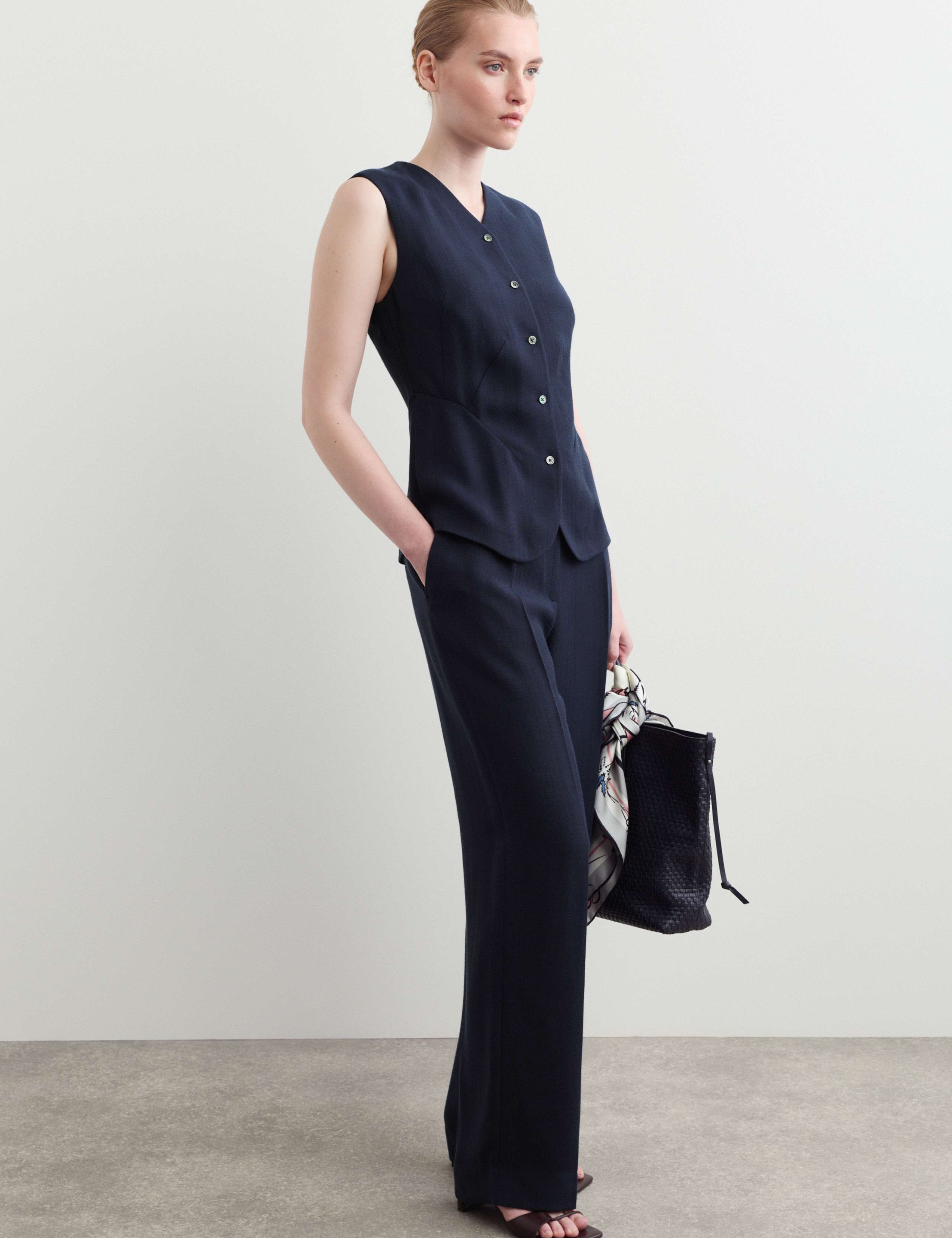 Textured Single Breasted Waistcoat 6 of 7