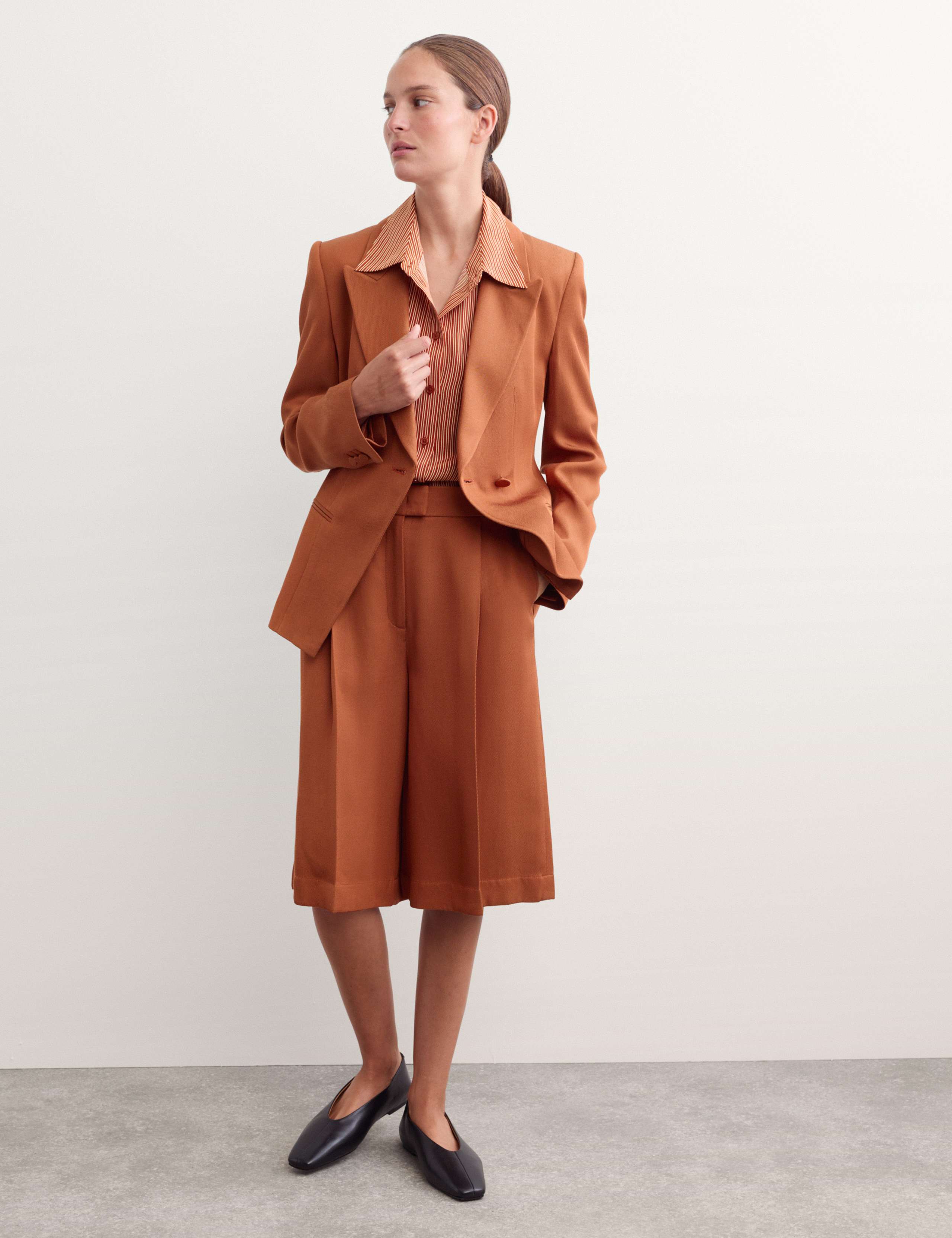 Lyocell Blend Fluid Blazer 1 of 8