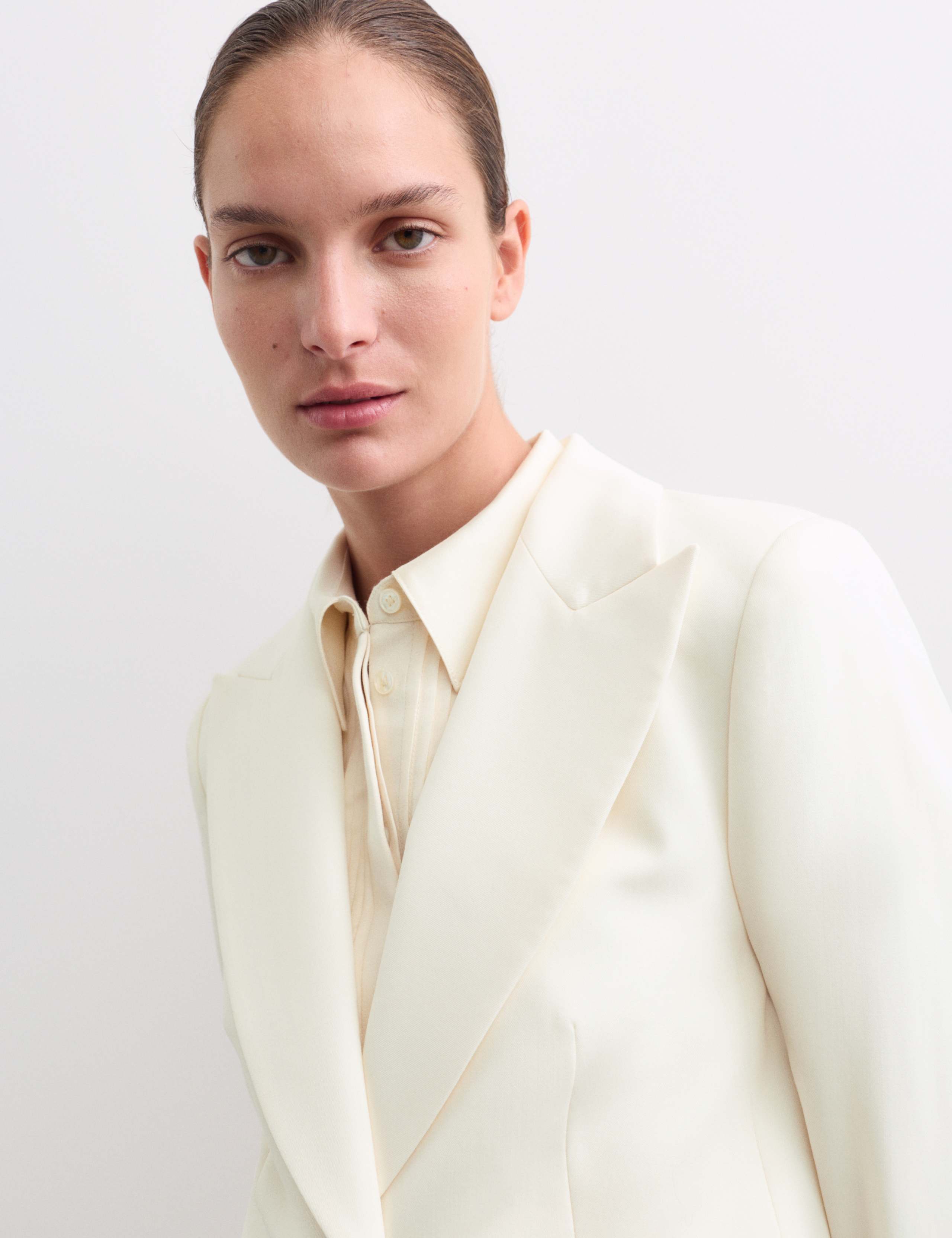 Pure Wool Single Breasted Tuxedo Jacket 3 of 5