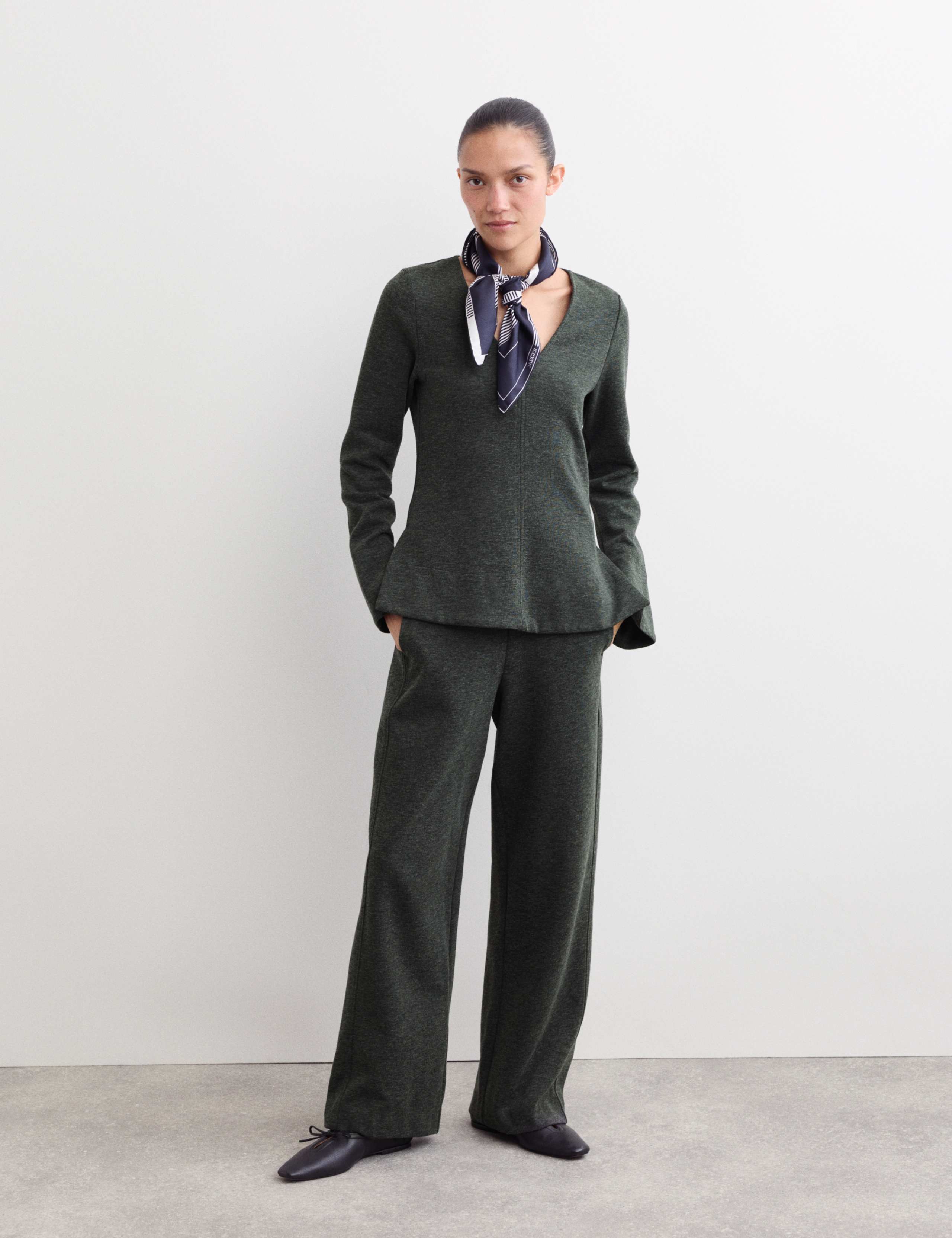 Cotton Blend V-Neck Fitted Top with Wool 1 of 7