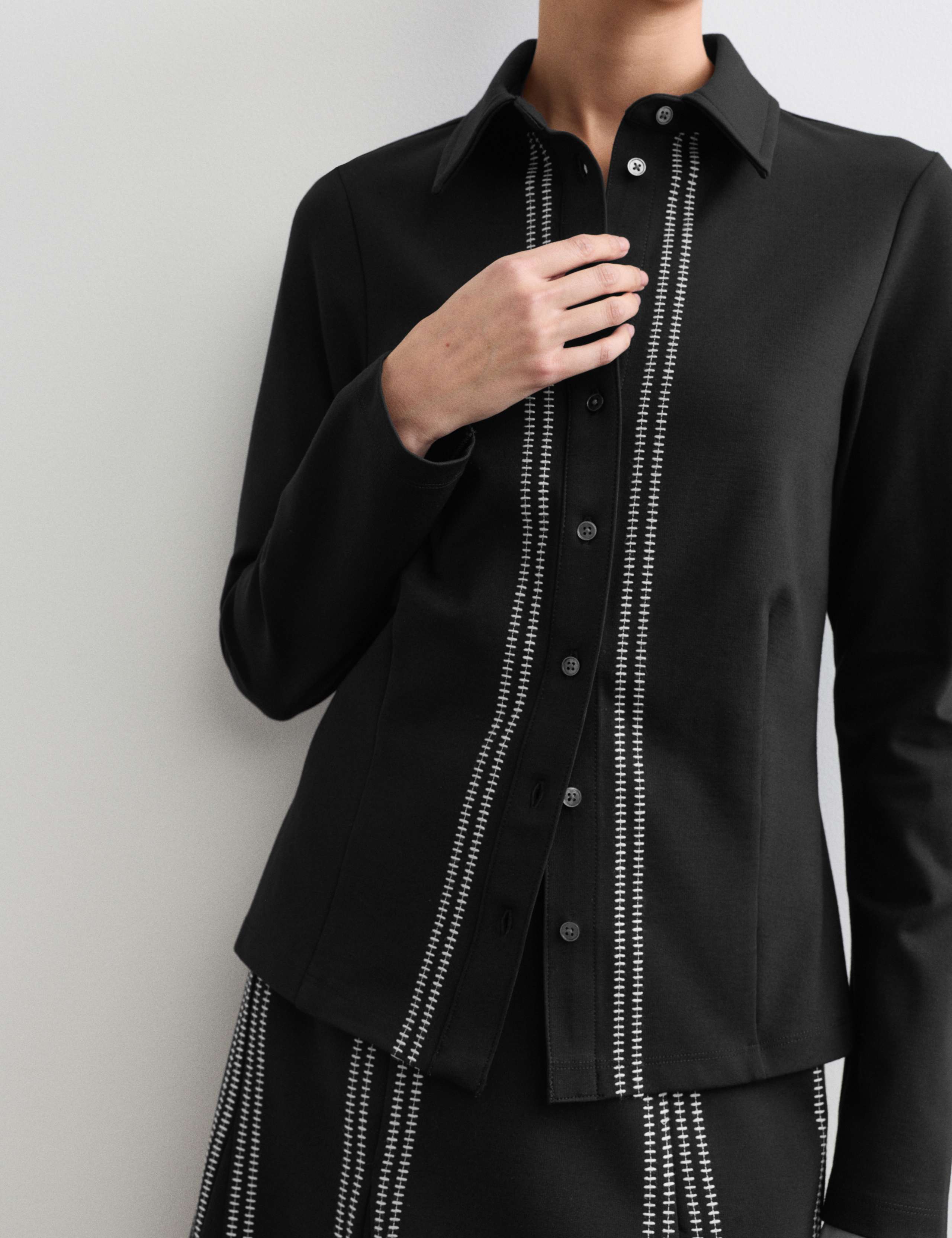 Jersey Embroidered Shirt 3 of 6