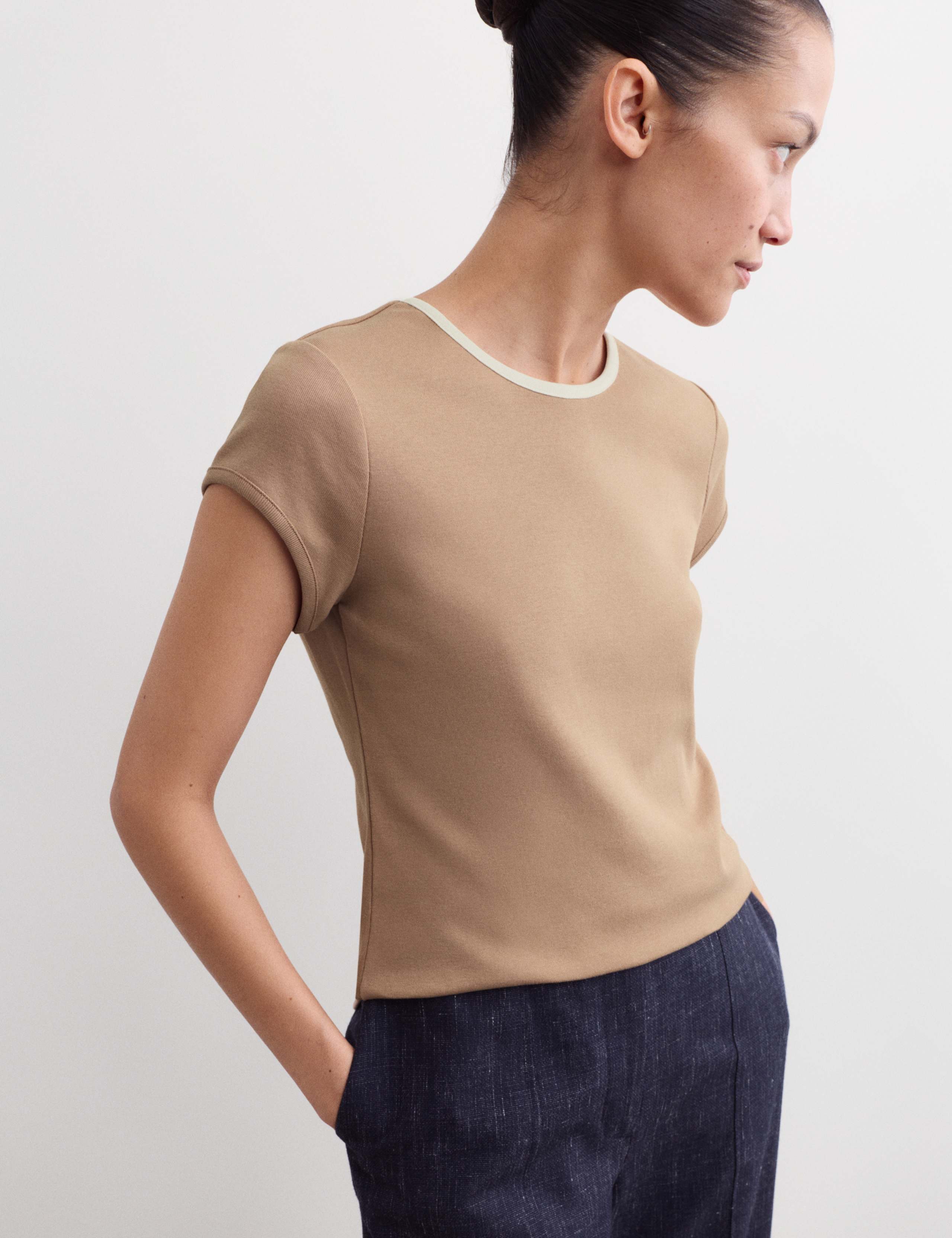 Jersey Contrast Trim T-Shirt 6 of 7