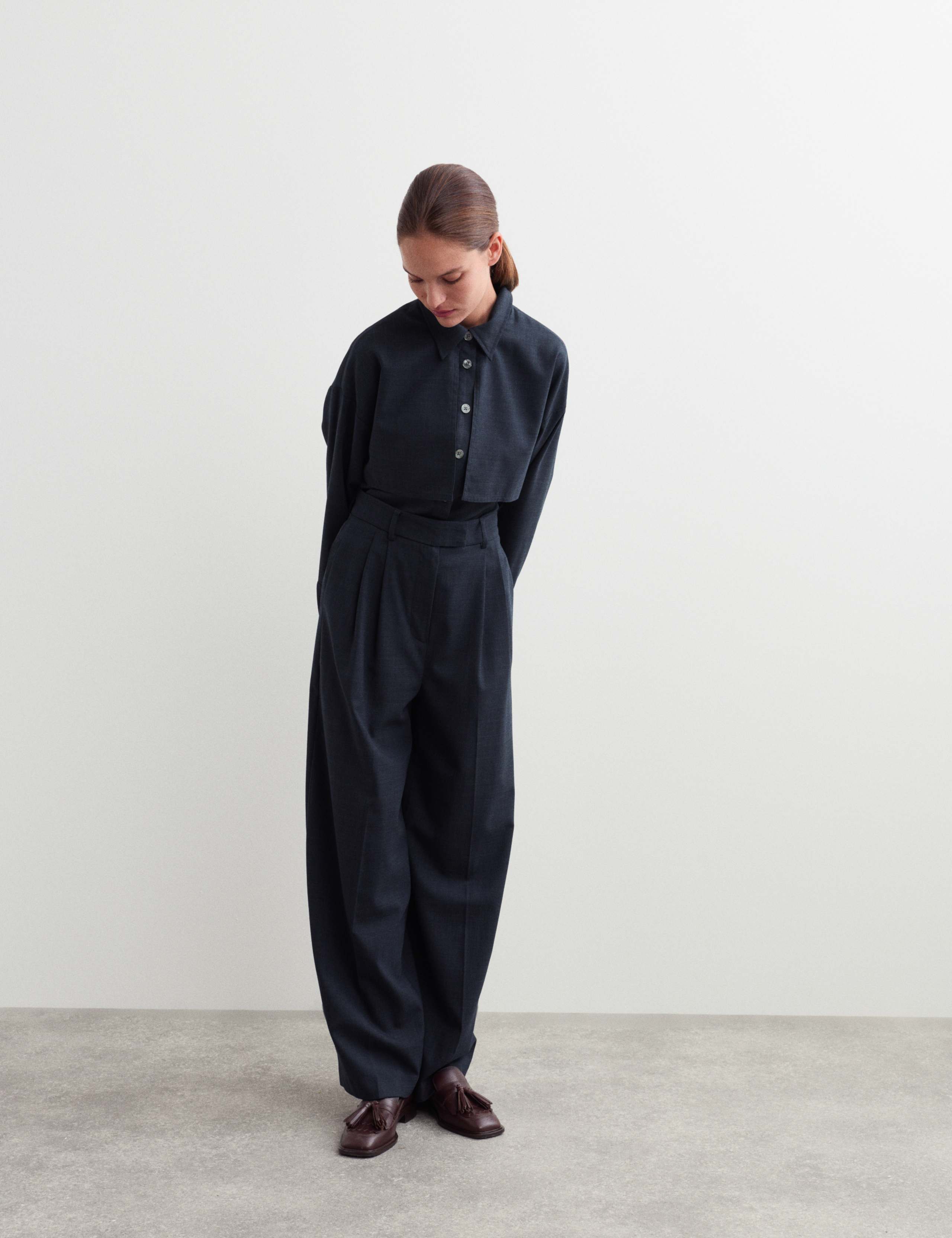 Wool Rich Pleated Wide Leg Trousers 4 of 7