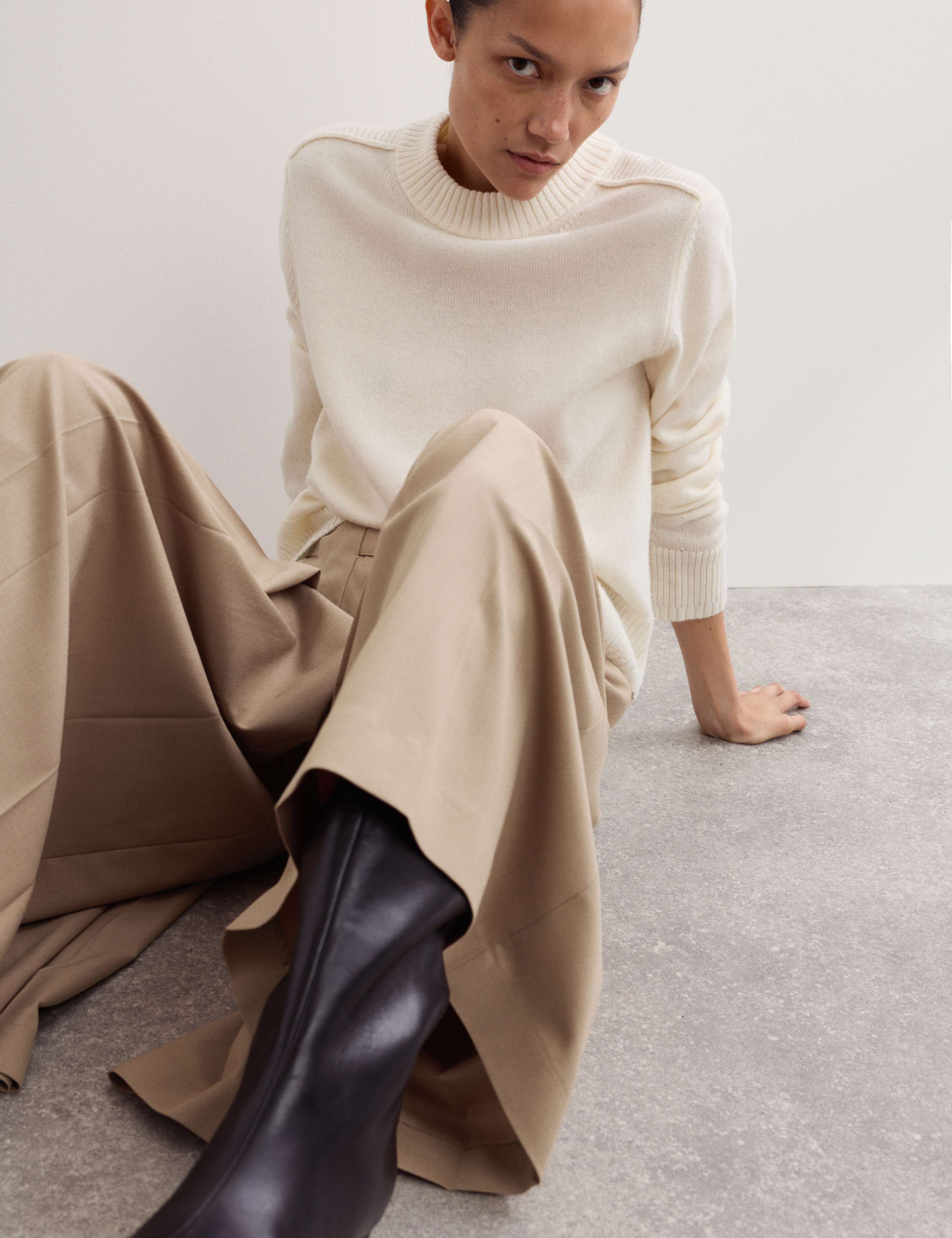 Pleated Culottes with Wool 6 of 8