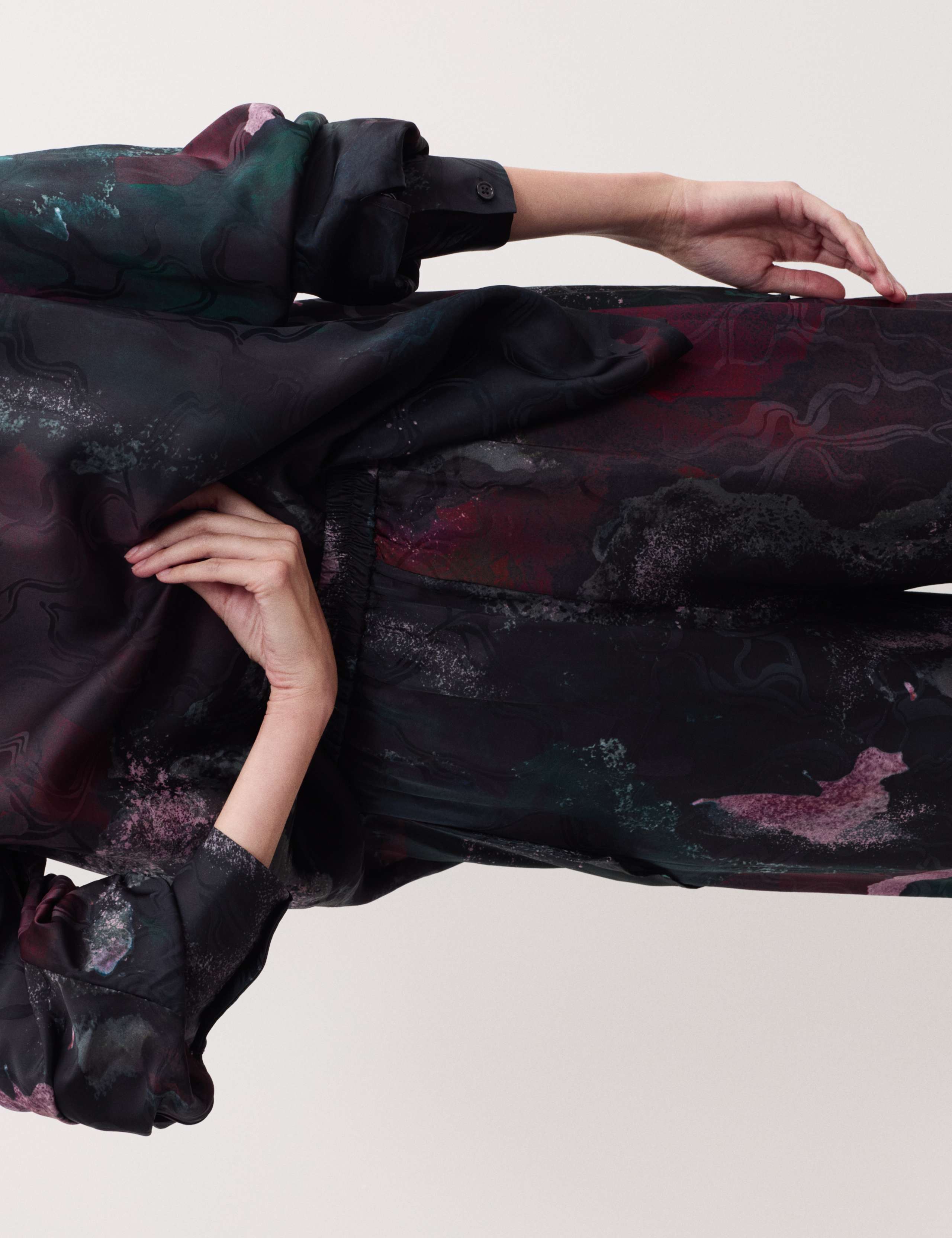Jacquard Printed Wide Leg Trousers 4 of 7