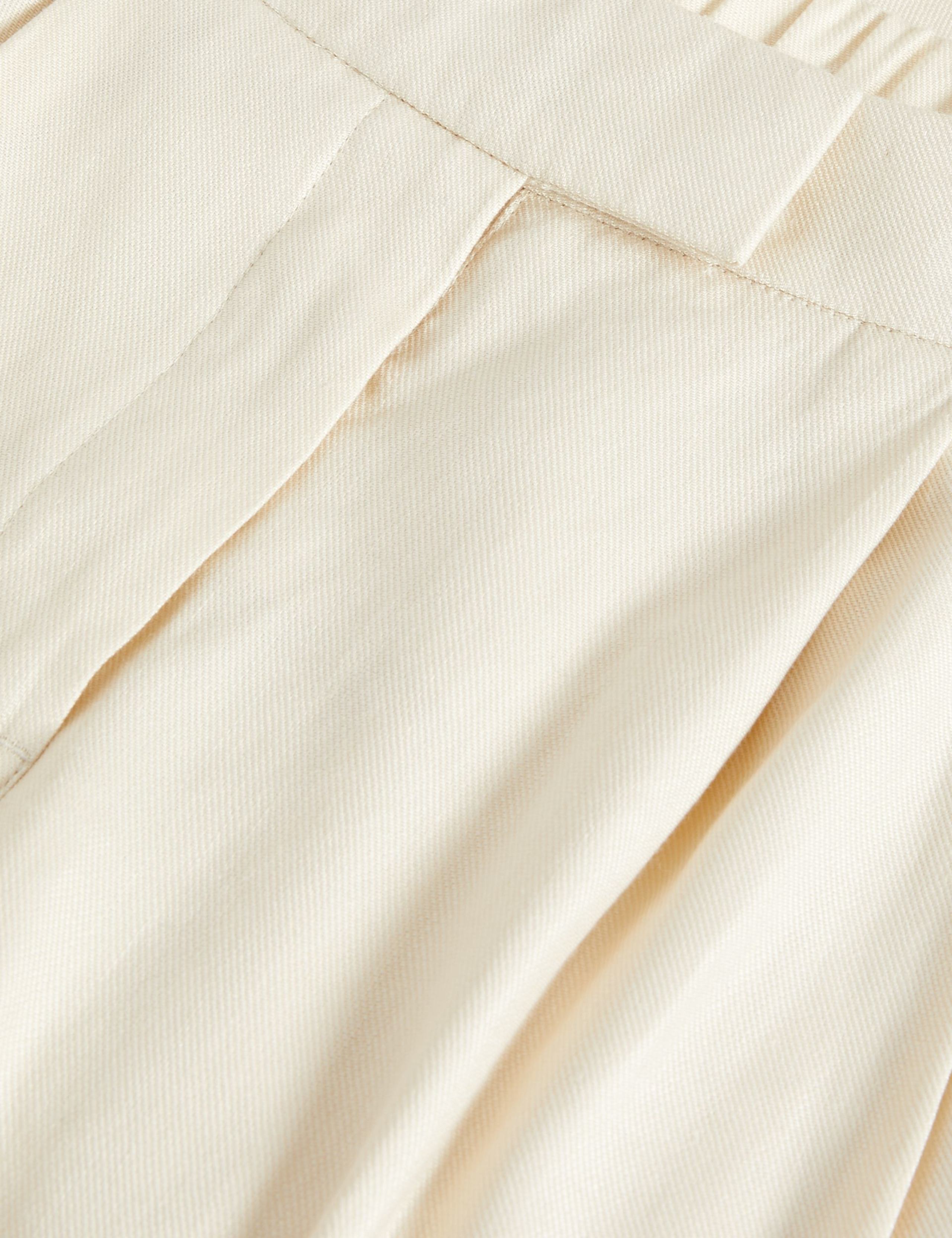 Linen Blend Pleat Front Wide Leg Trousers 5 of 5