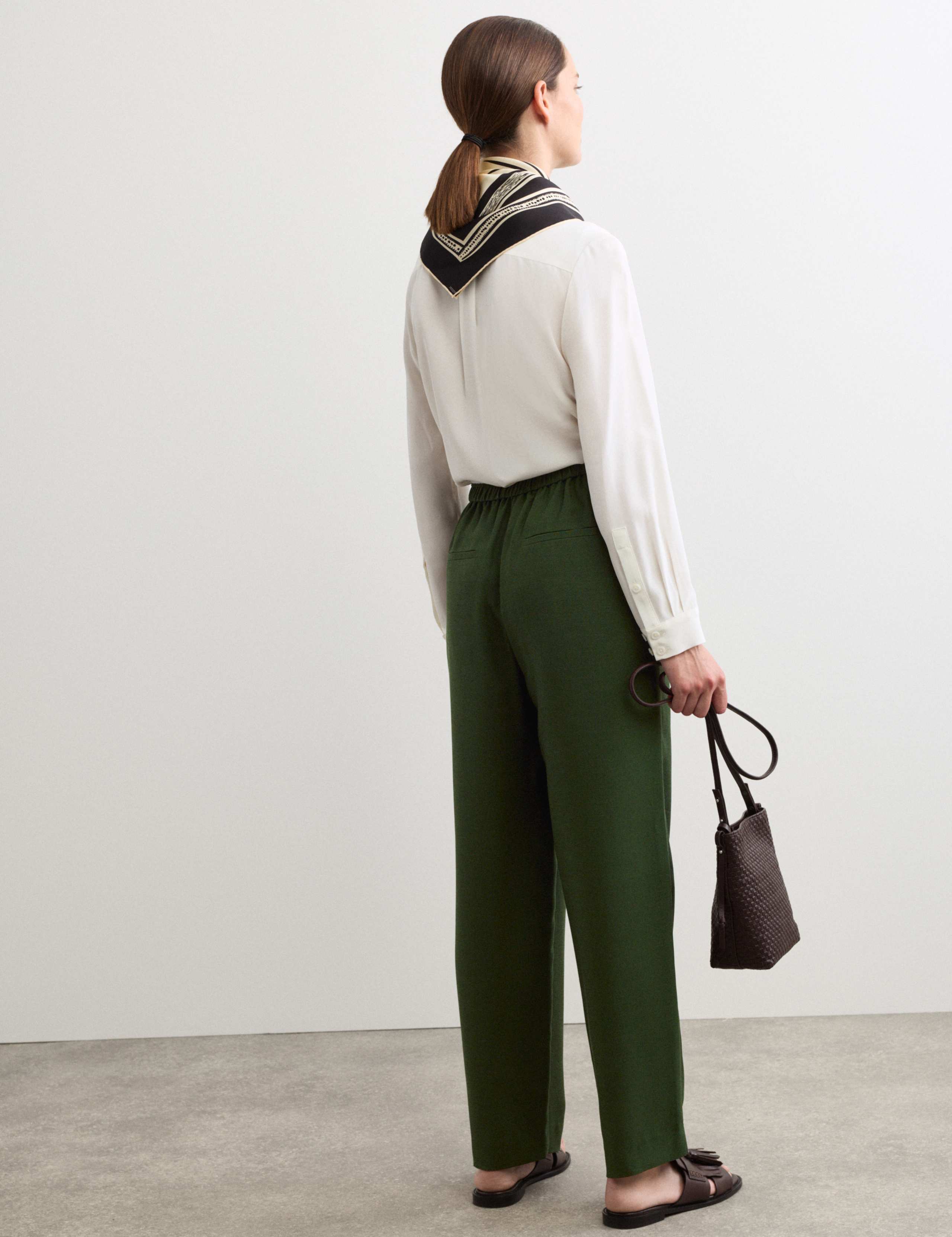 Lyocell Rich Elasticated Waist Tapered Trousers 5 of 5