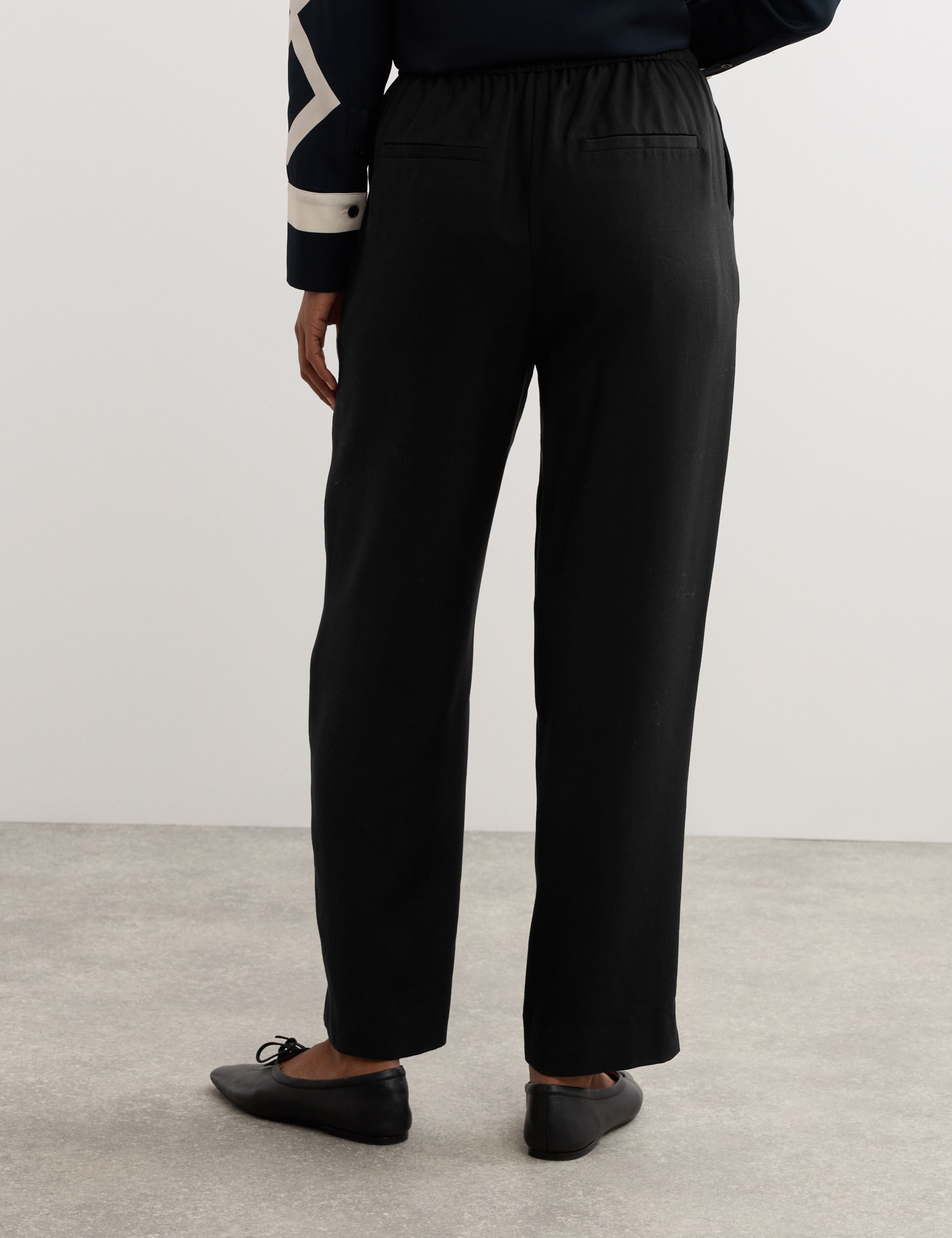 Lyocell Rich Elasticated Waist Tapered Trousers 8 of 8