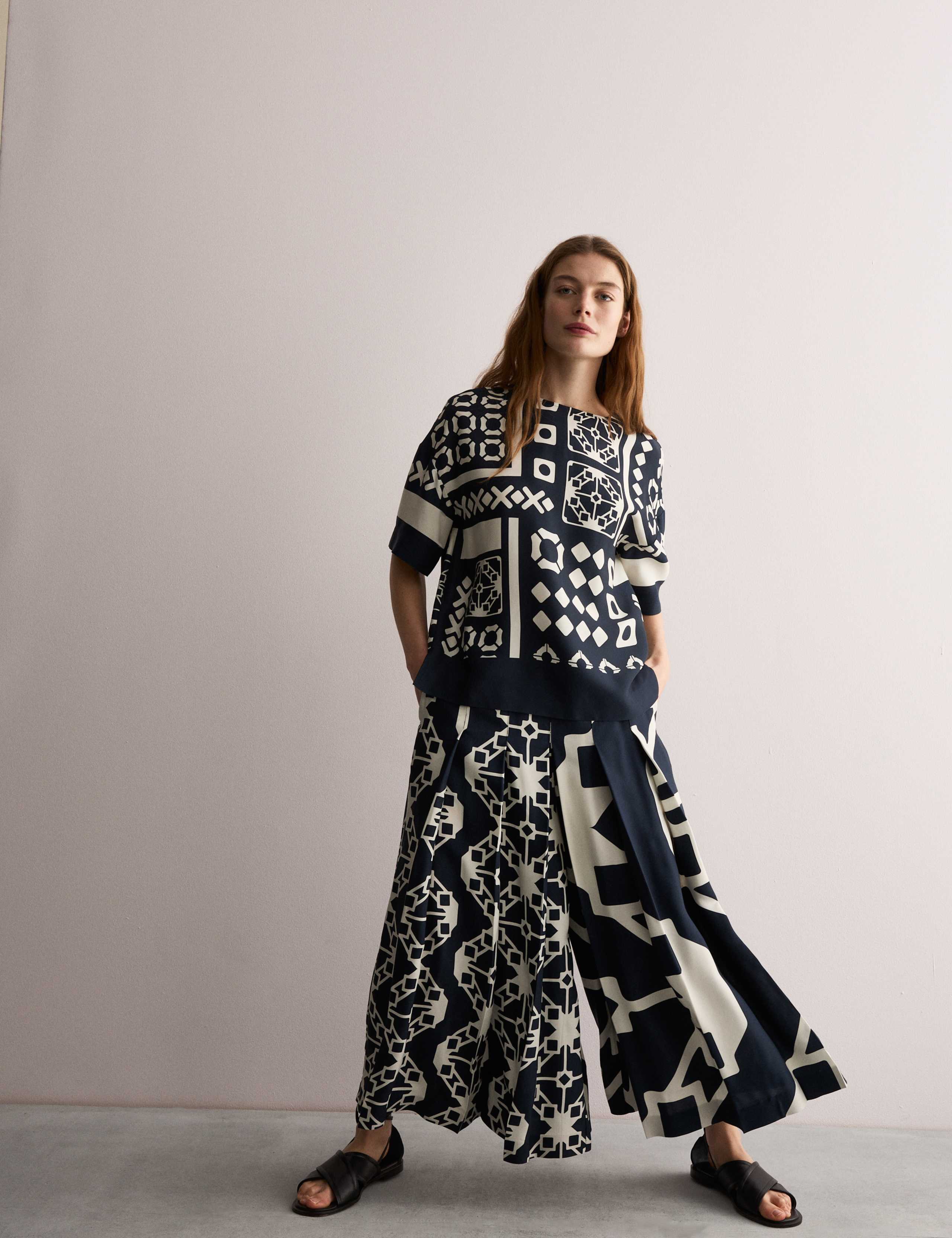 Twill Printed Pleated Wide Leg Culottes 6 of 7