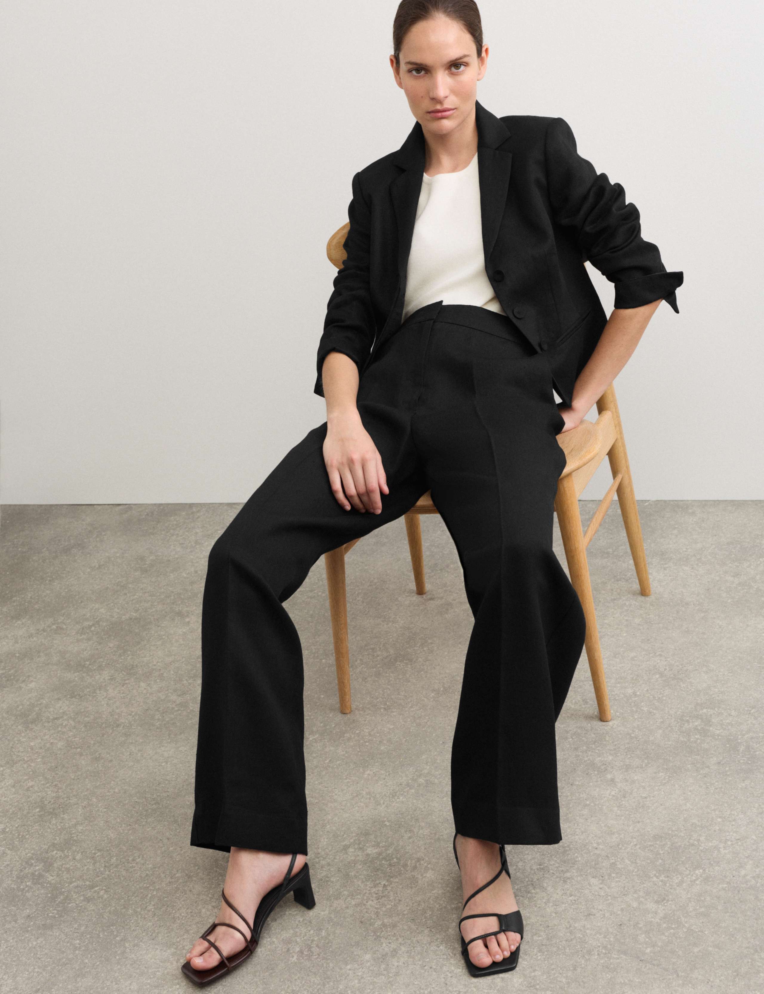 Linen Adjustable Waist Straight Leg Trousers 4 of 8