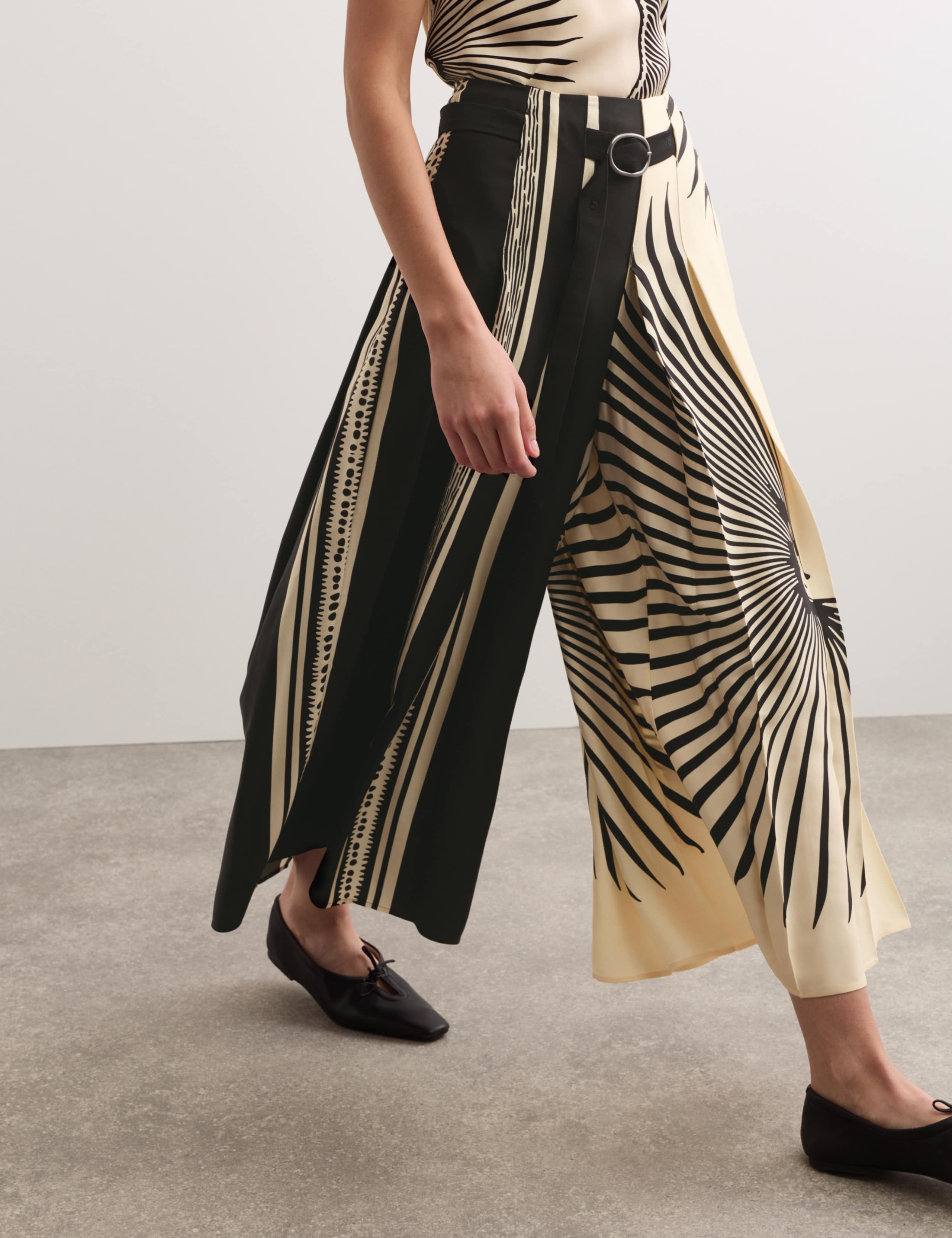 Fan Print Belted Wide Leg Culottes 1 of 7