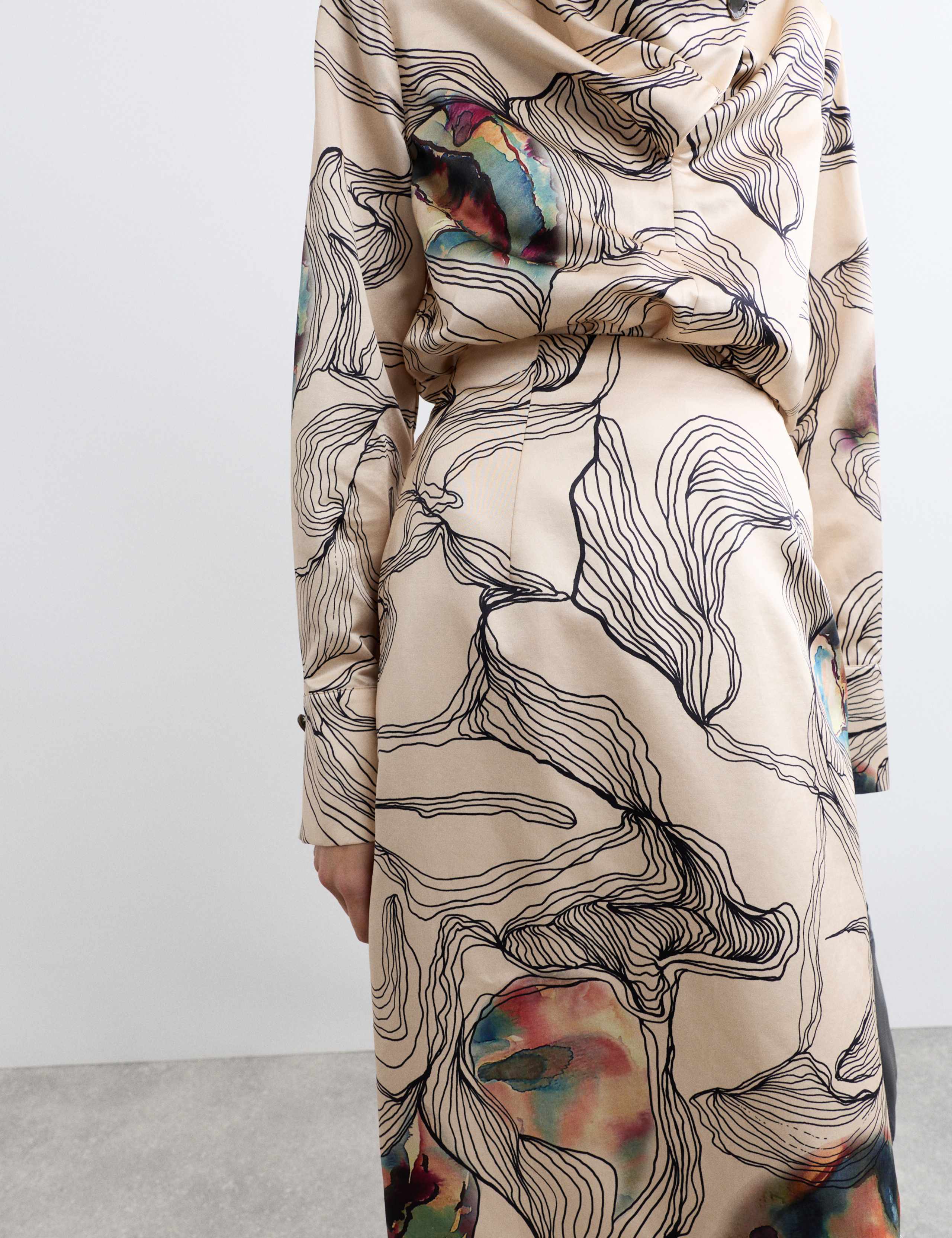 Silk Blend Oyster Print Midi Column Skirt 2 of 6