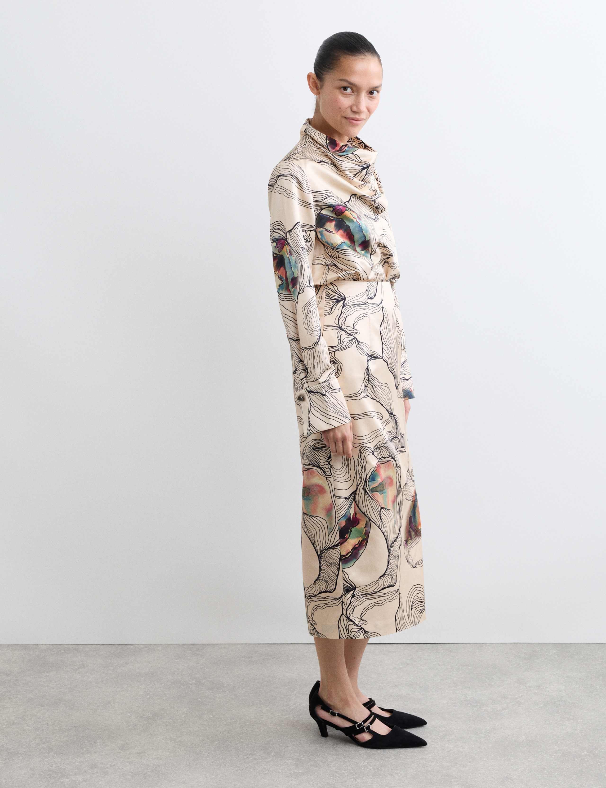 Silk Blend Oyster Print Midi Column Skirt 5 of 6