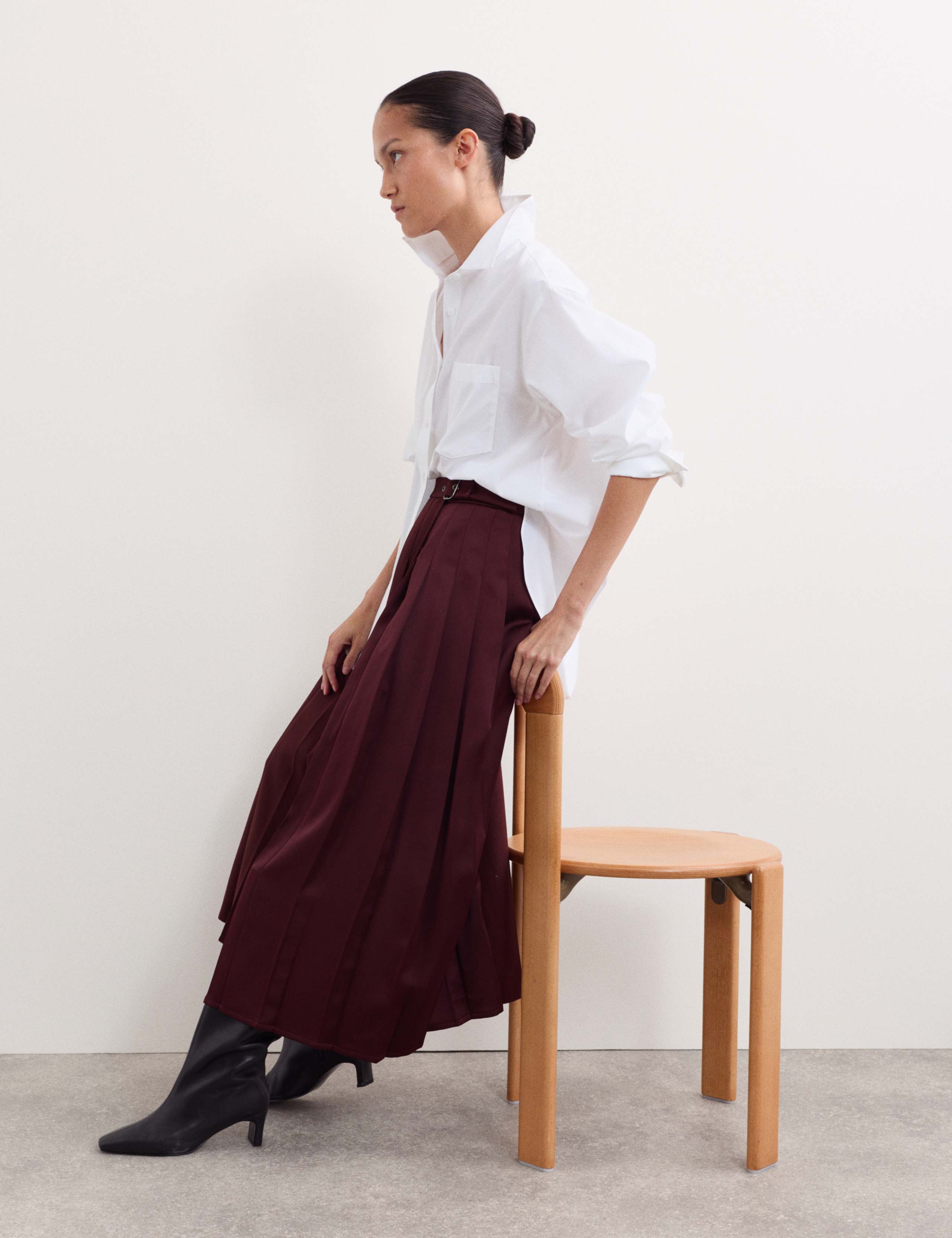 Pleated Midaxi Skirt 5 of 5