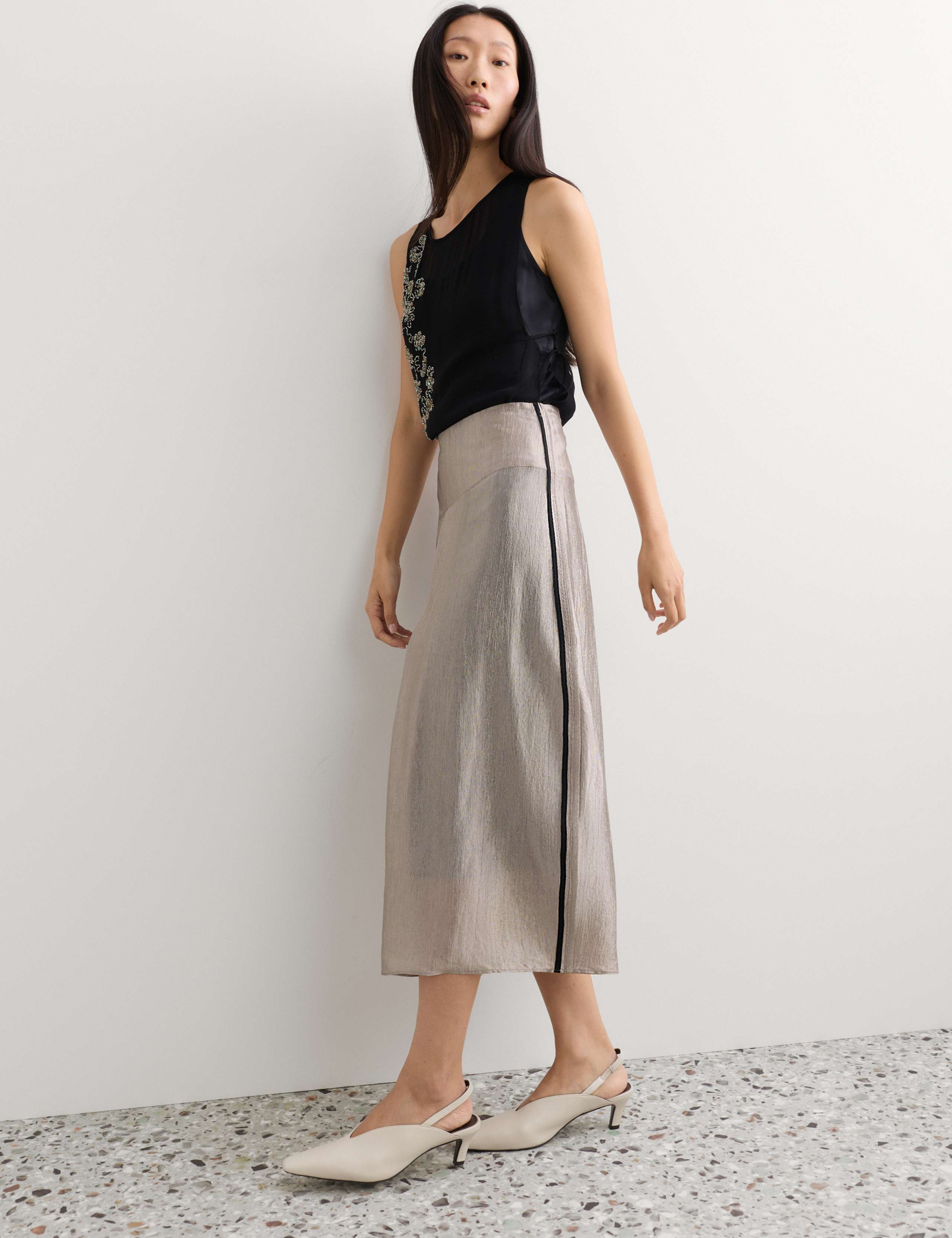 Textured High Waisted Wide Leg Midi Culottes 1 of 7
