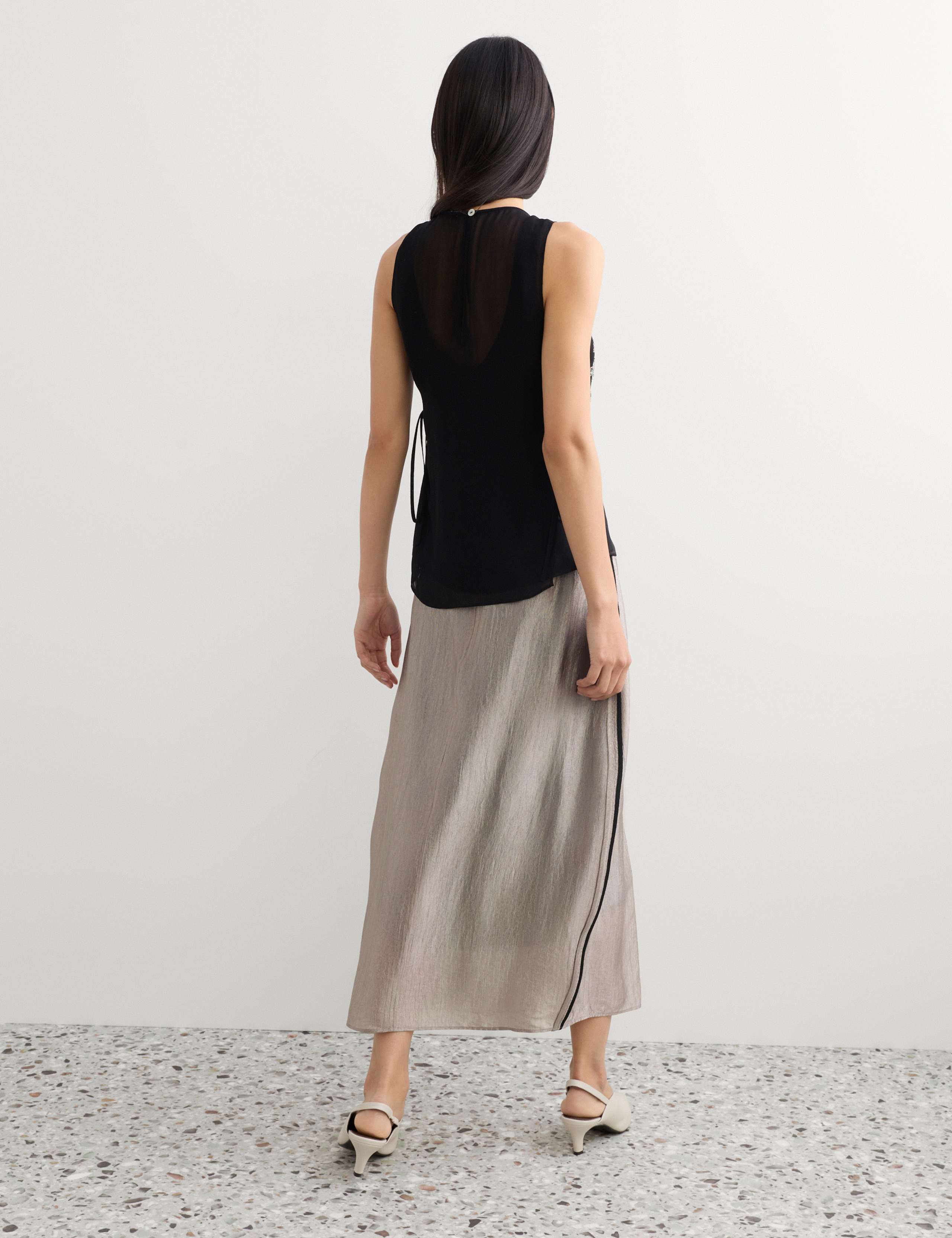 Textured High Waisted Wide Leg Midi Culottes 5 of 7