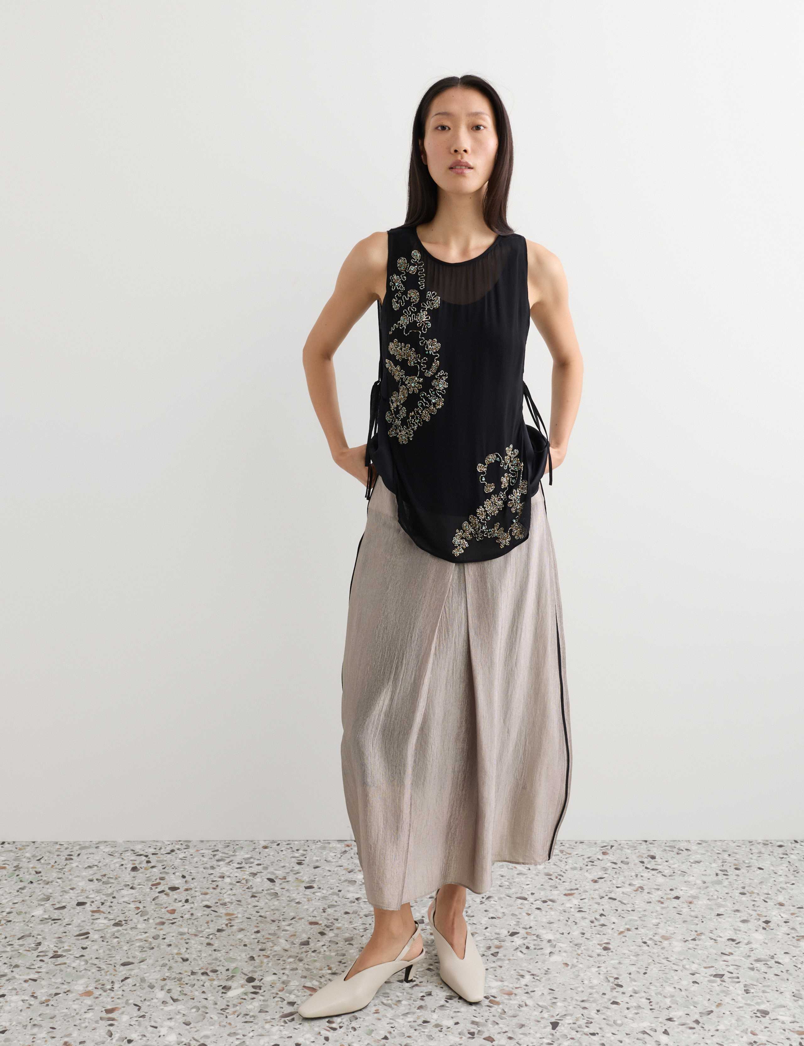 Textured High Waisted Wide Leg Midi Culottes 6 of 7