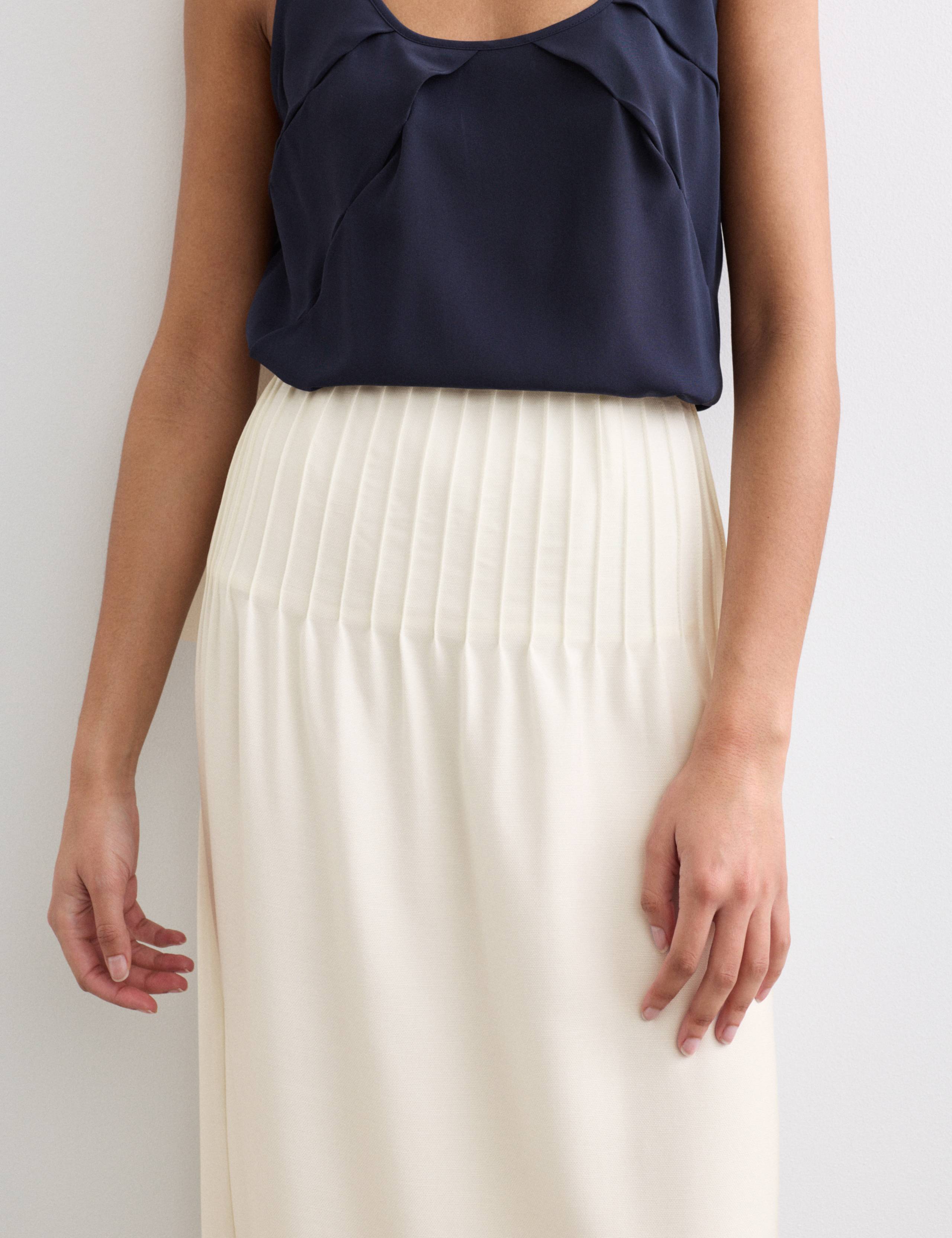 Pleated Midi Straight Skirt 4 of 7