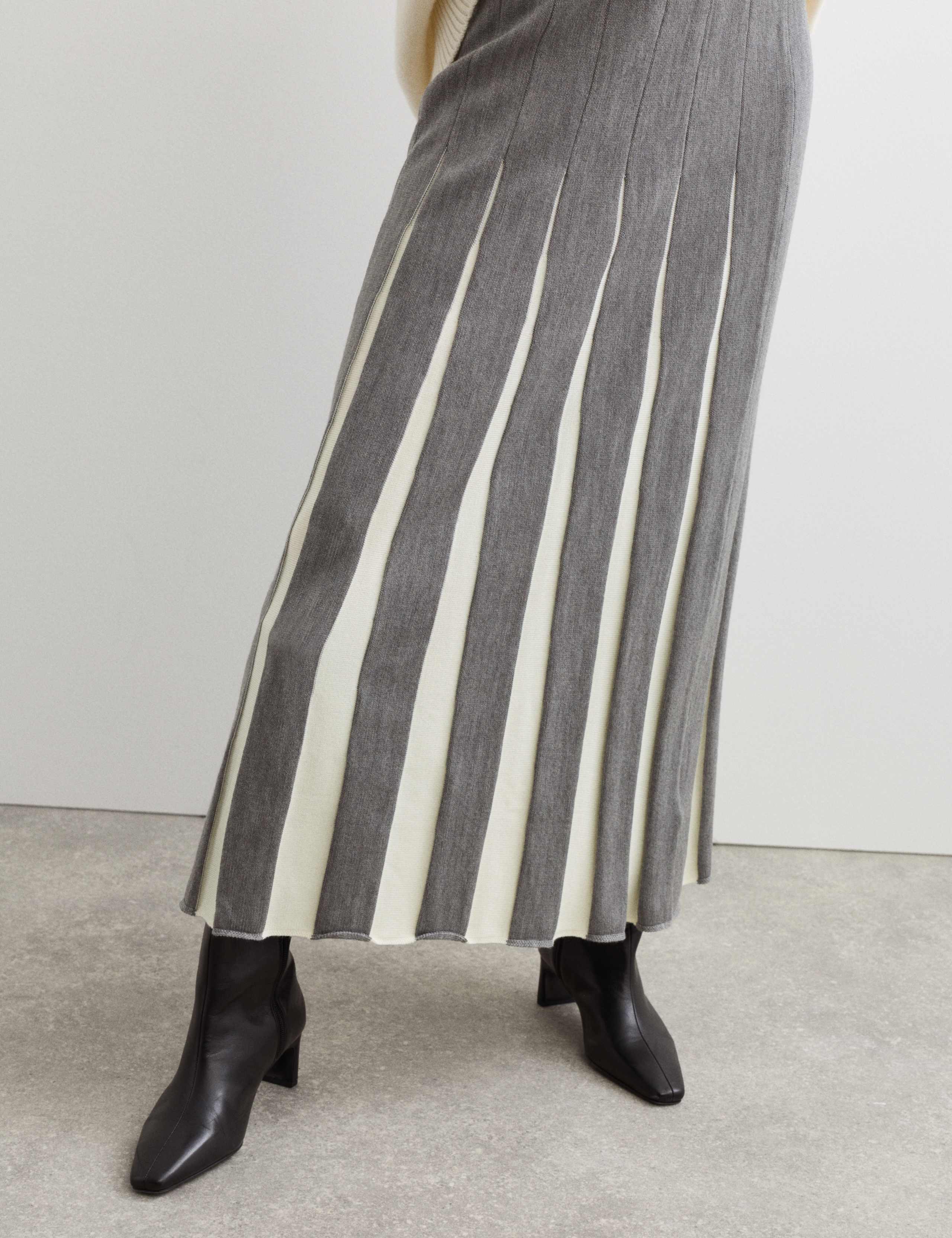 Knitted Seam Detail Midi A-Line Skirt 4 of 7