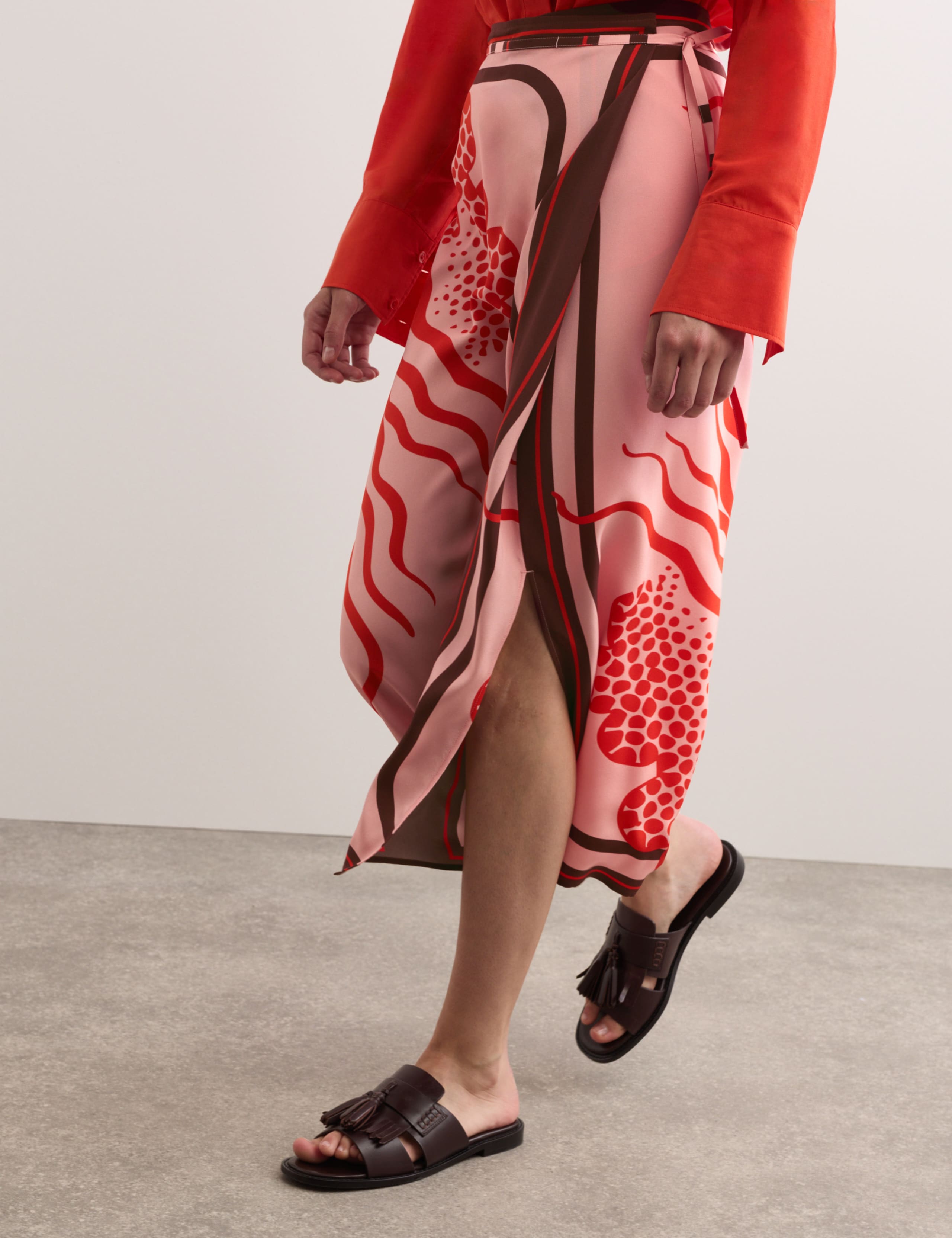Pure Silk Linear Wave Print Midi Wrap Skirt 4 of 7