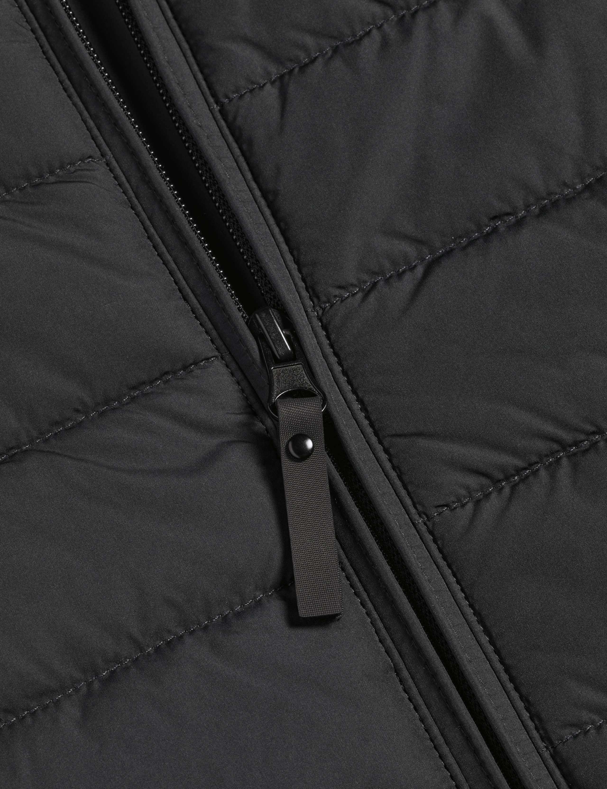 Quilted Gilet 5 of 5