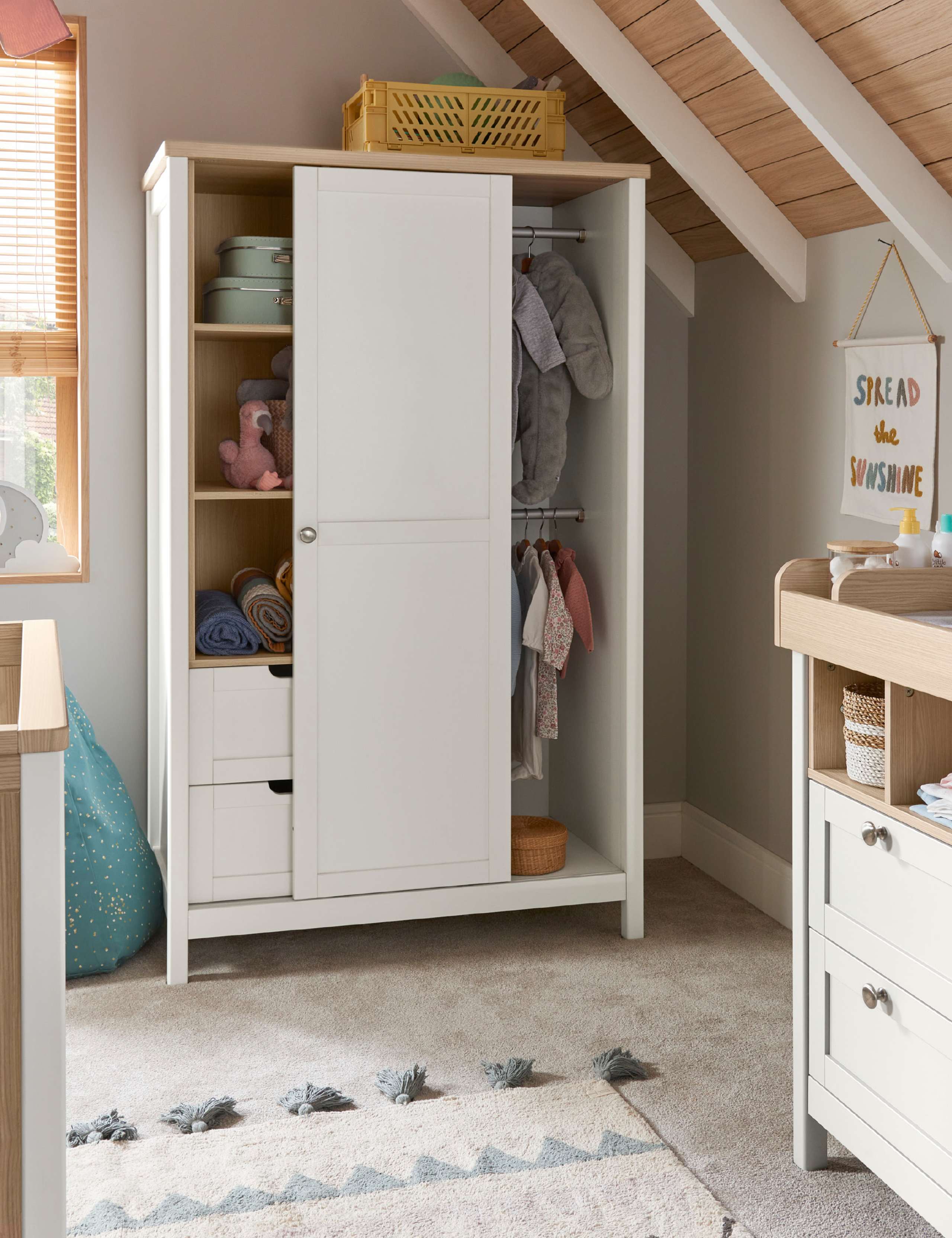 Harwell Wardrobe 7 of 7