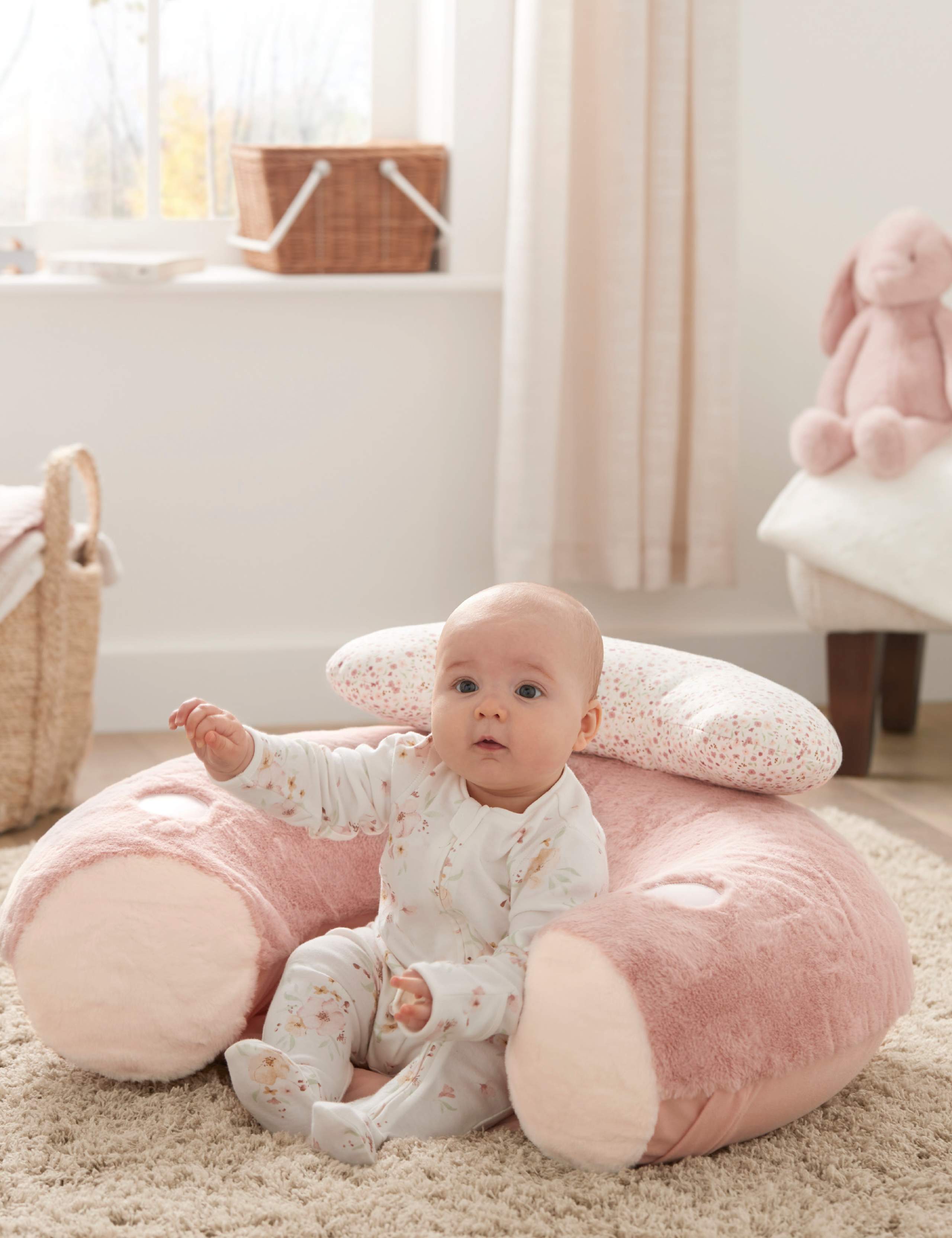 Welcome to the World Sit & Play Floor Seat (6 Mths) 3 of 6