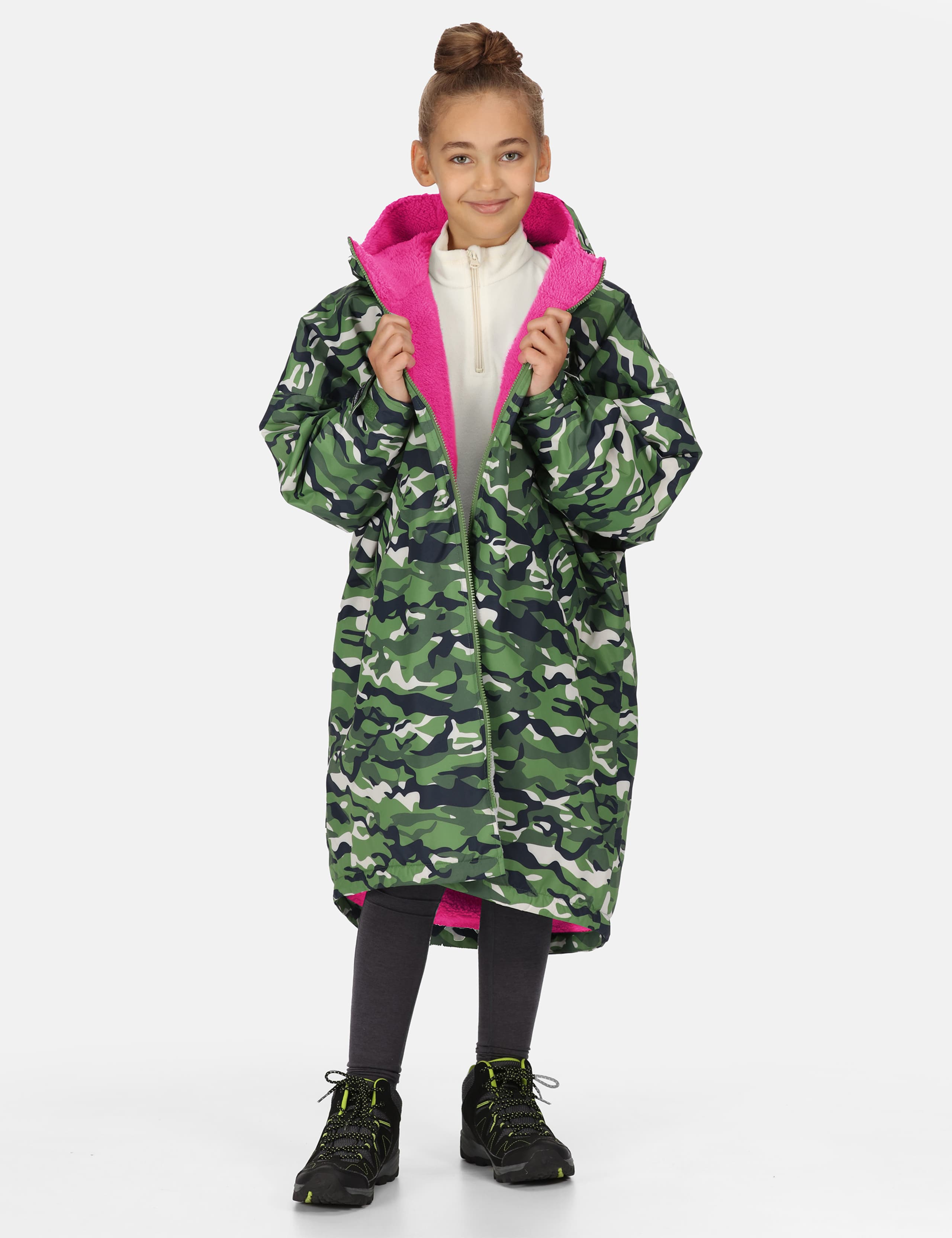 Hooded Borg Lined Camouflage Drying Robe (5-13 Yrs) 4 of 6