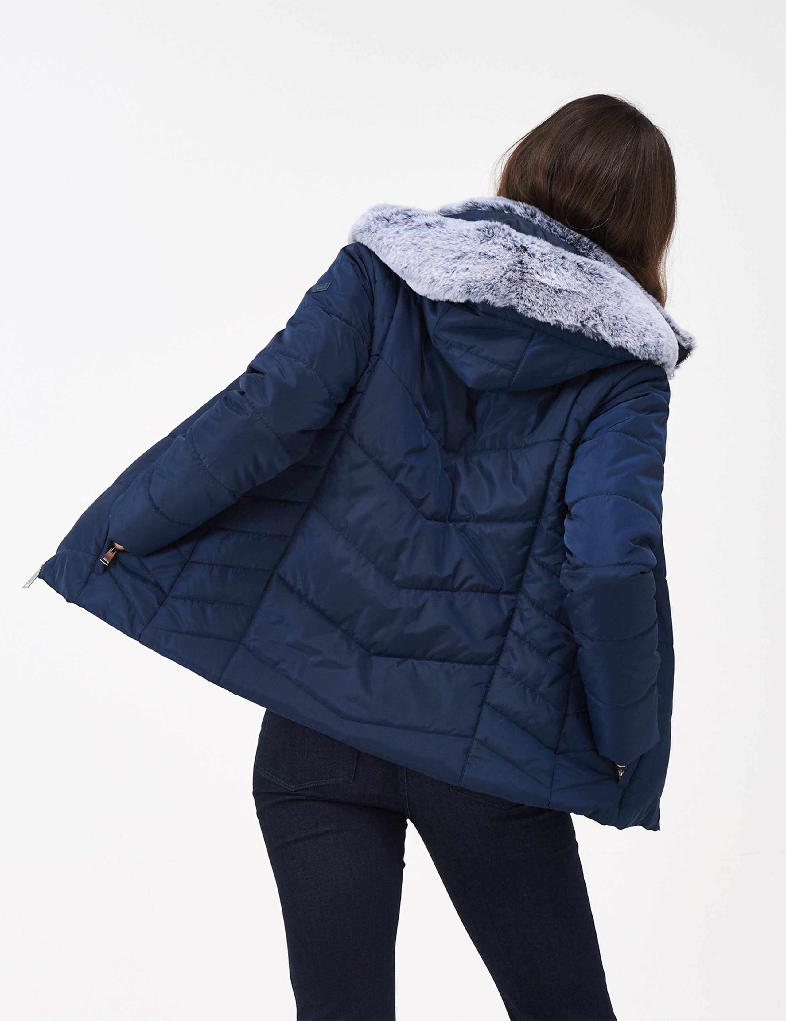 Wildrose Water-Repellent Hooded Jacket 3 of 8
