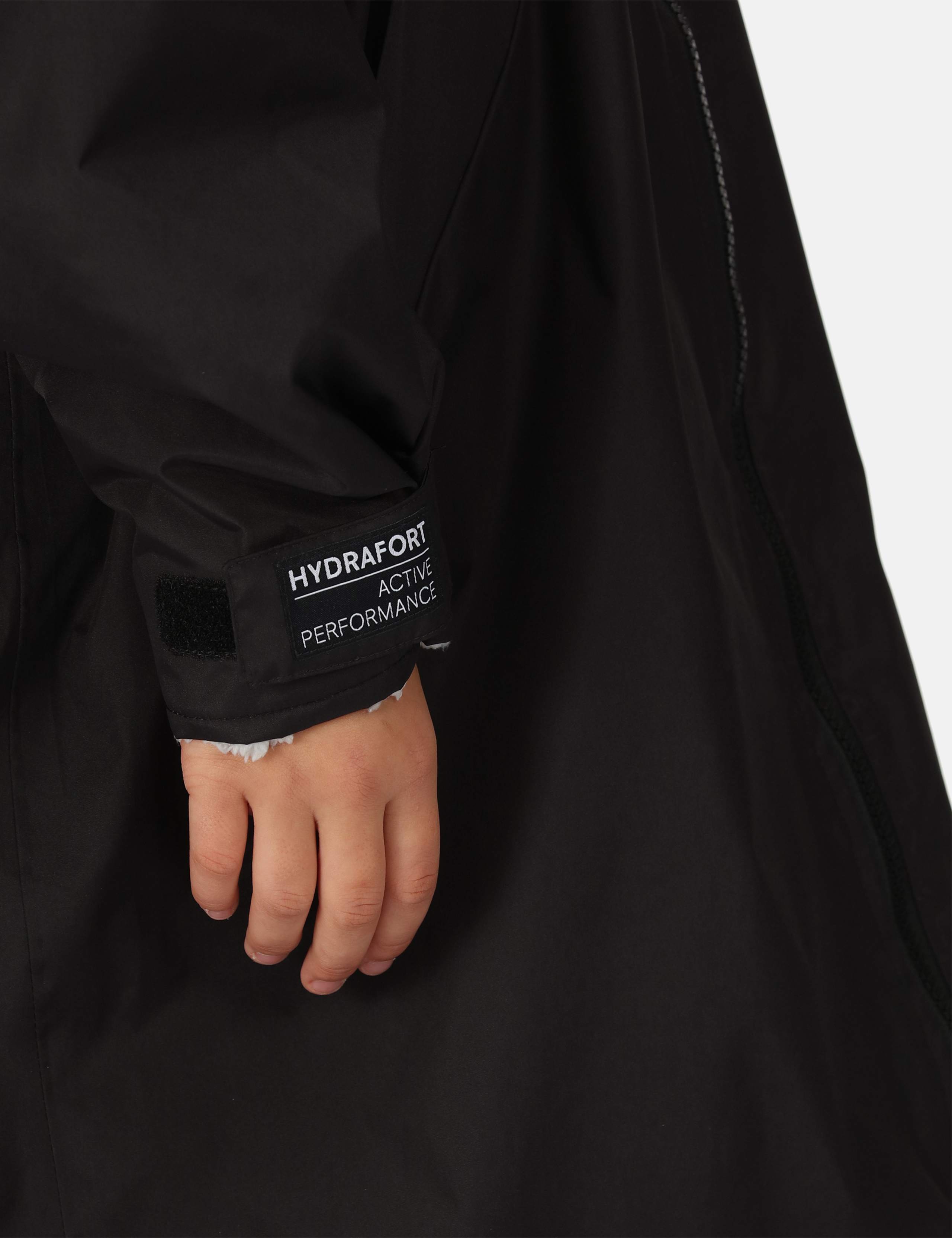 Waterproof Changing Robe (5-13 Yrs) 5 of 7