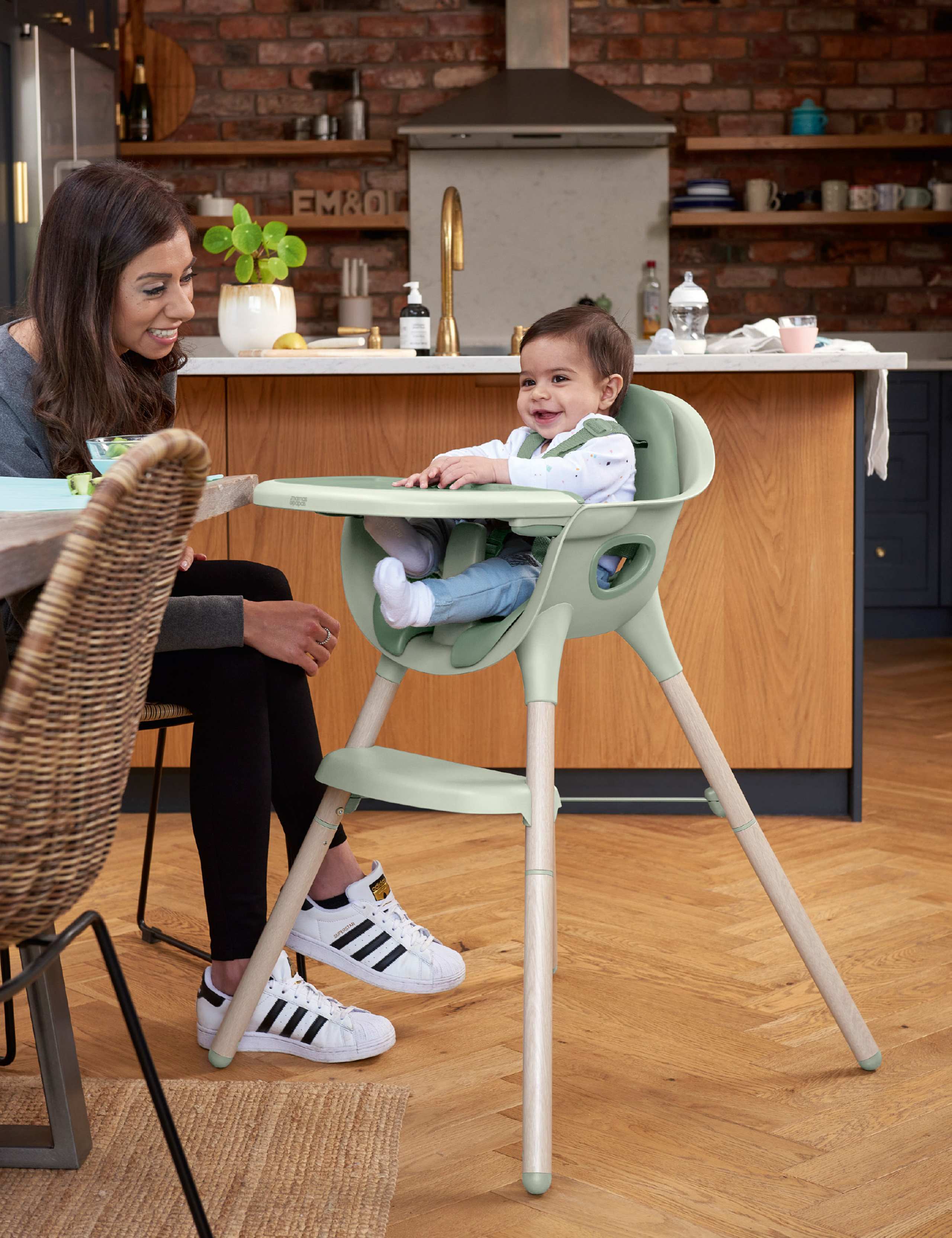 Croissant Juice Highchair 5 of 7