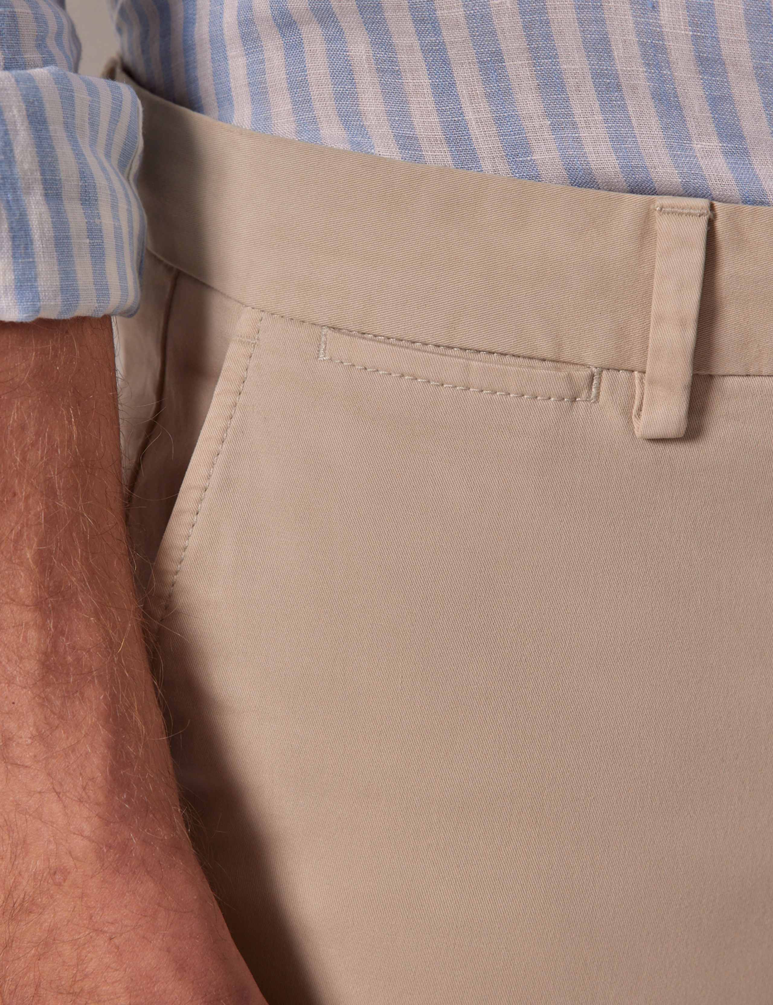 Stretch Chinos 4 of 5