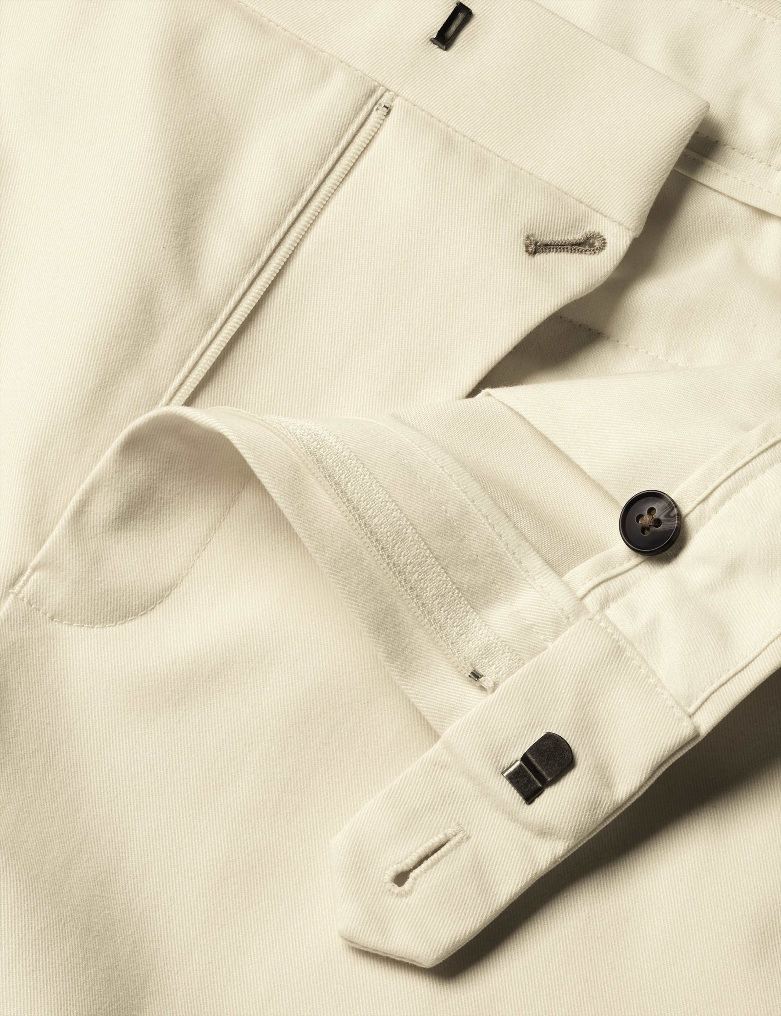 Slim Fit Ultimate Non-Iron Chino 5 of 5