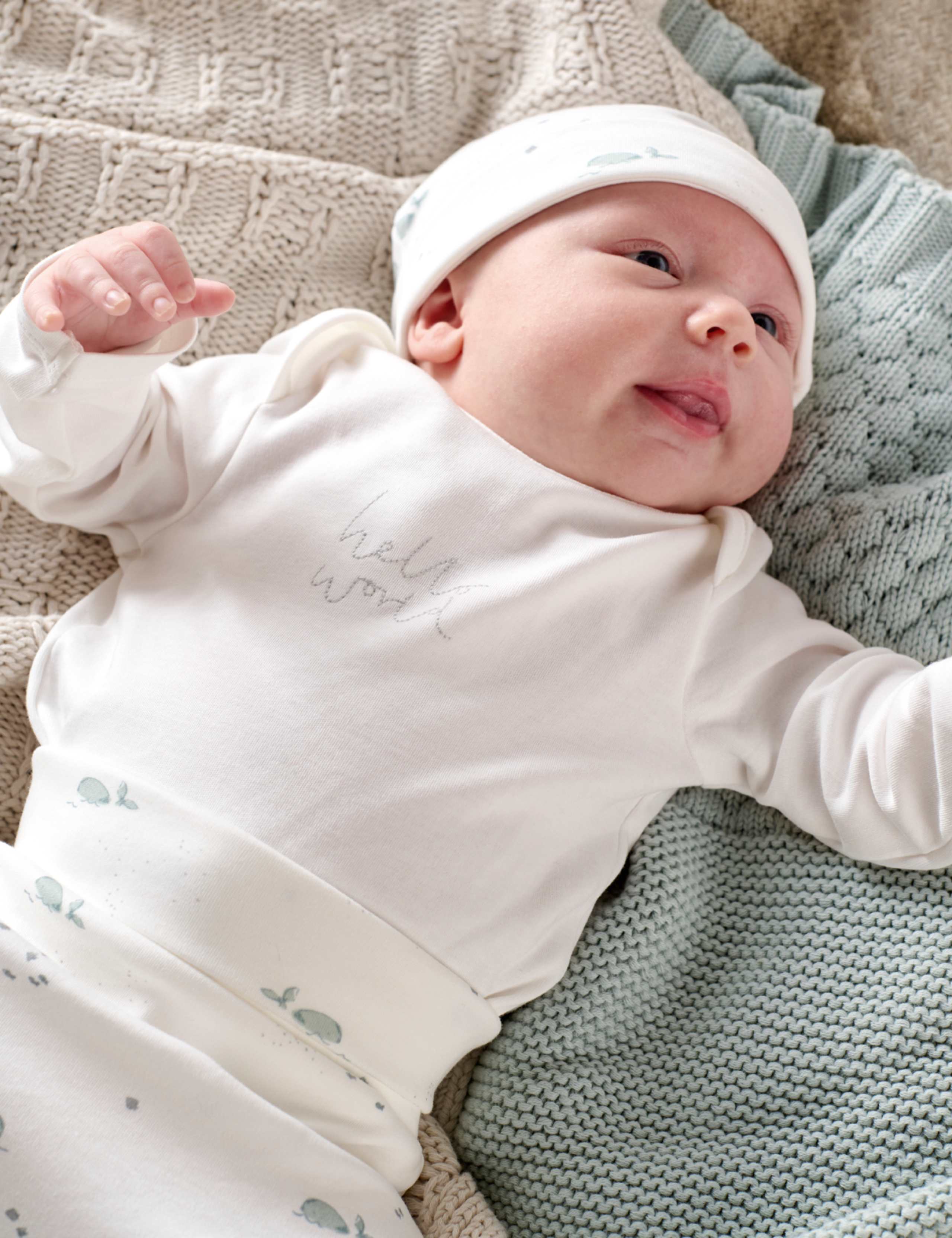 3pc Pure Cotton Whale Outfit (7lbs-6 Mths) 4 of 8