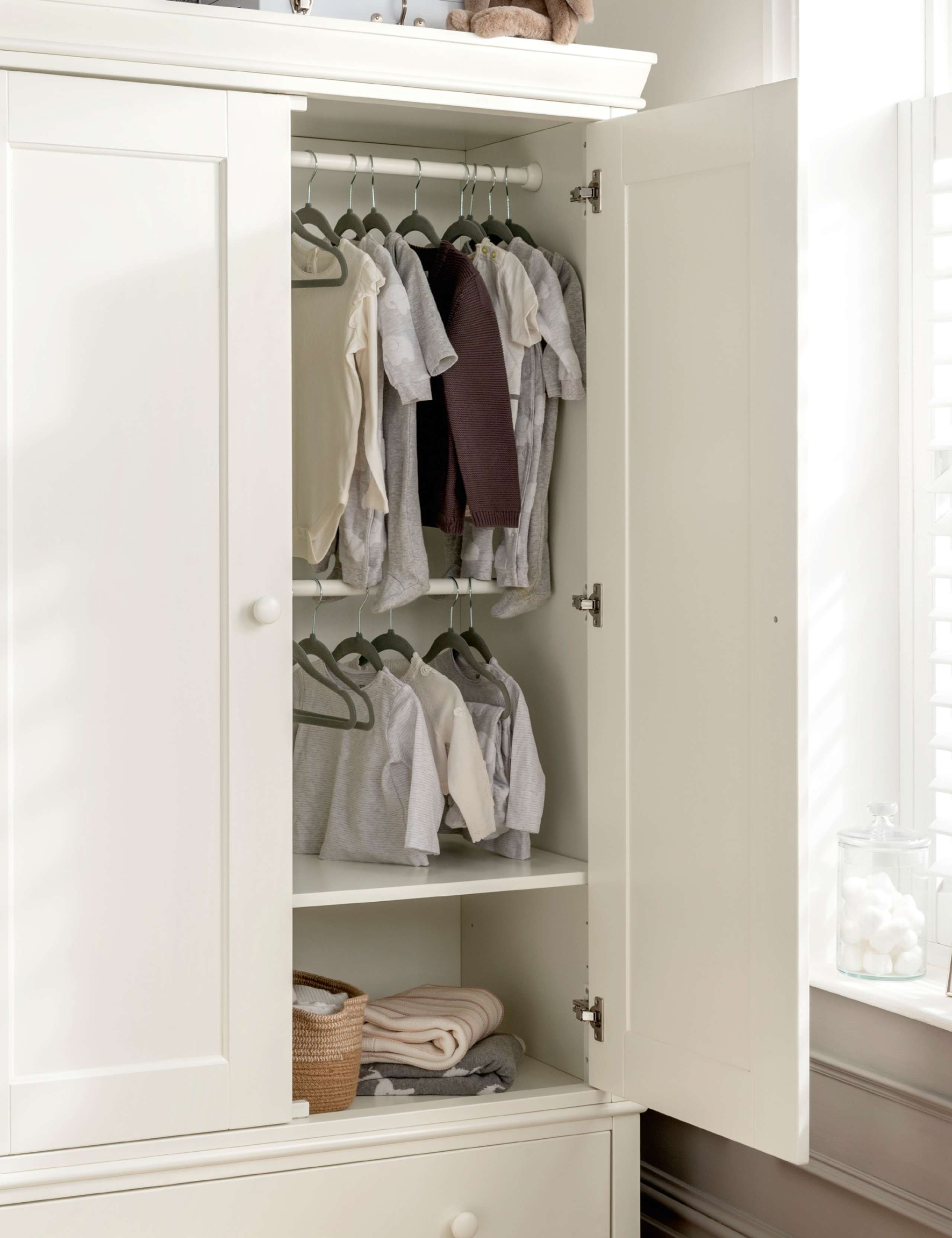 Oxford Wardrobe 4 of 6