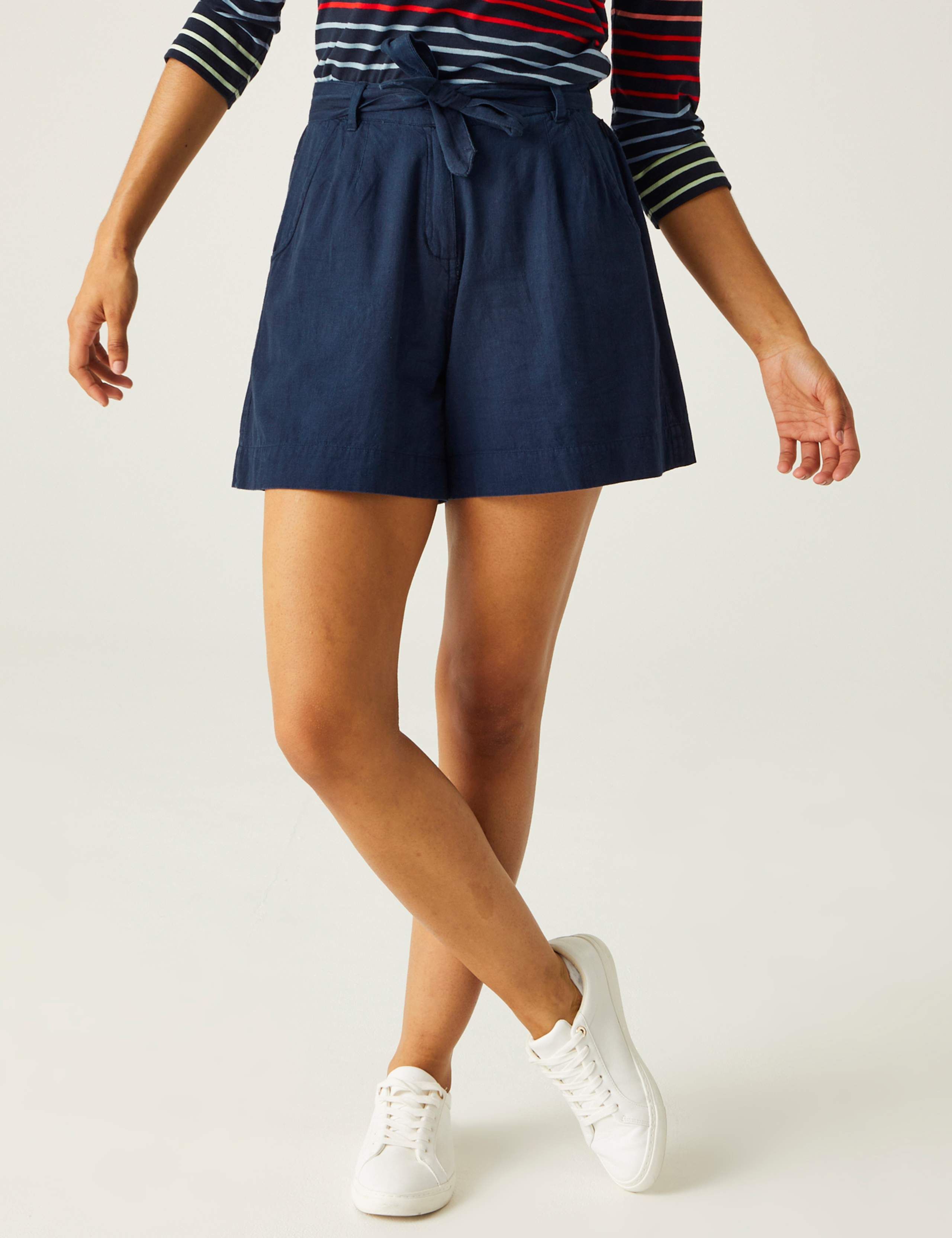 Sabela Cotton Rich Shorts 2 of 4