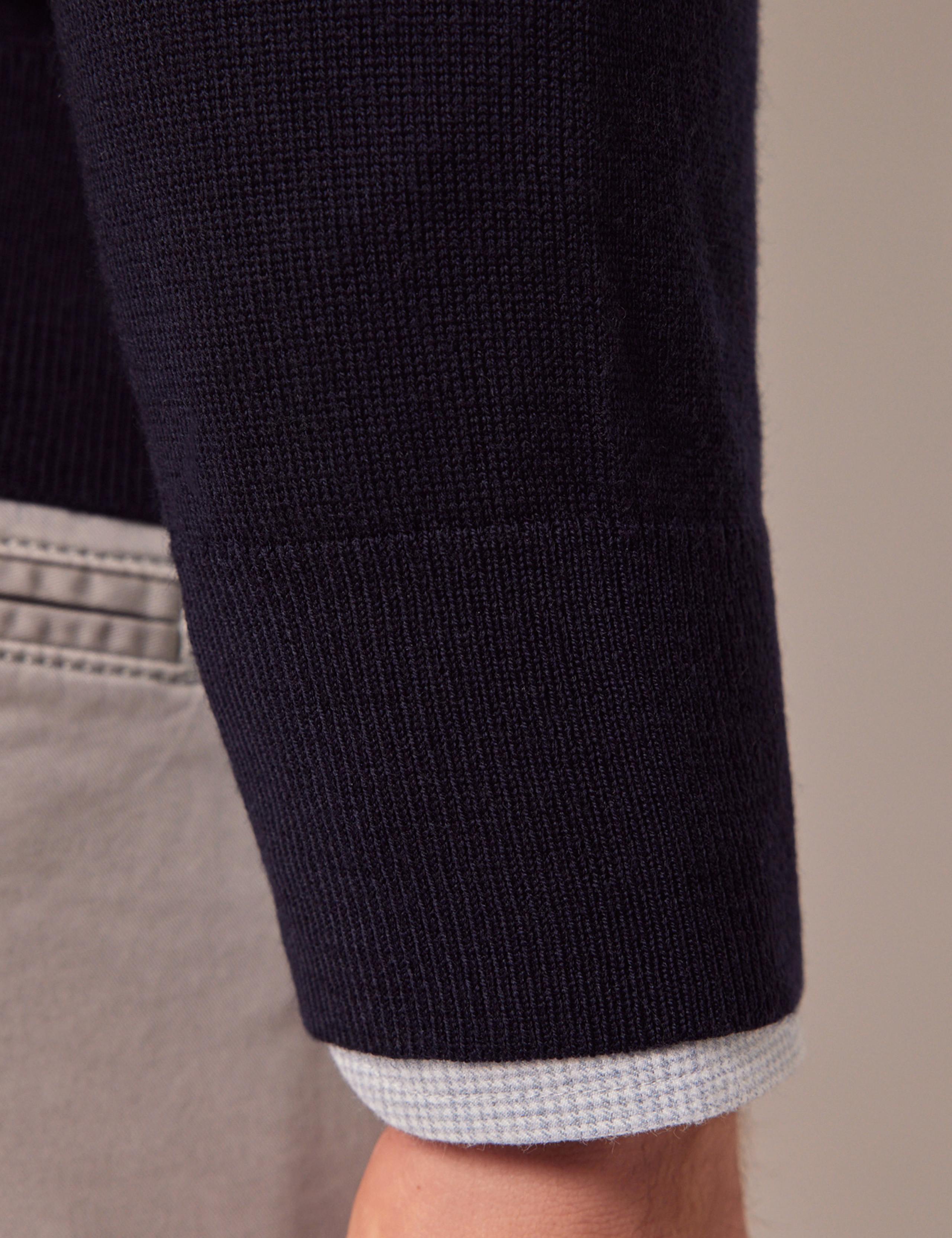 Pure Merino Wool V-Neck Cardigan 3 of 6