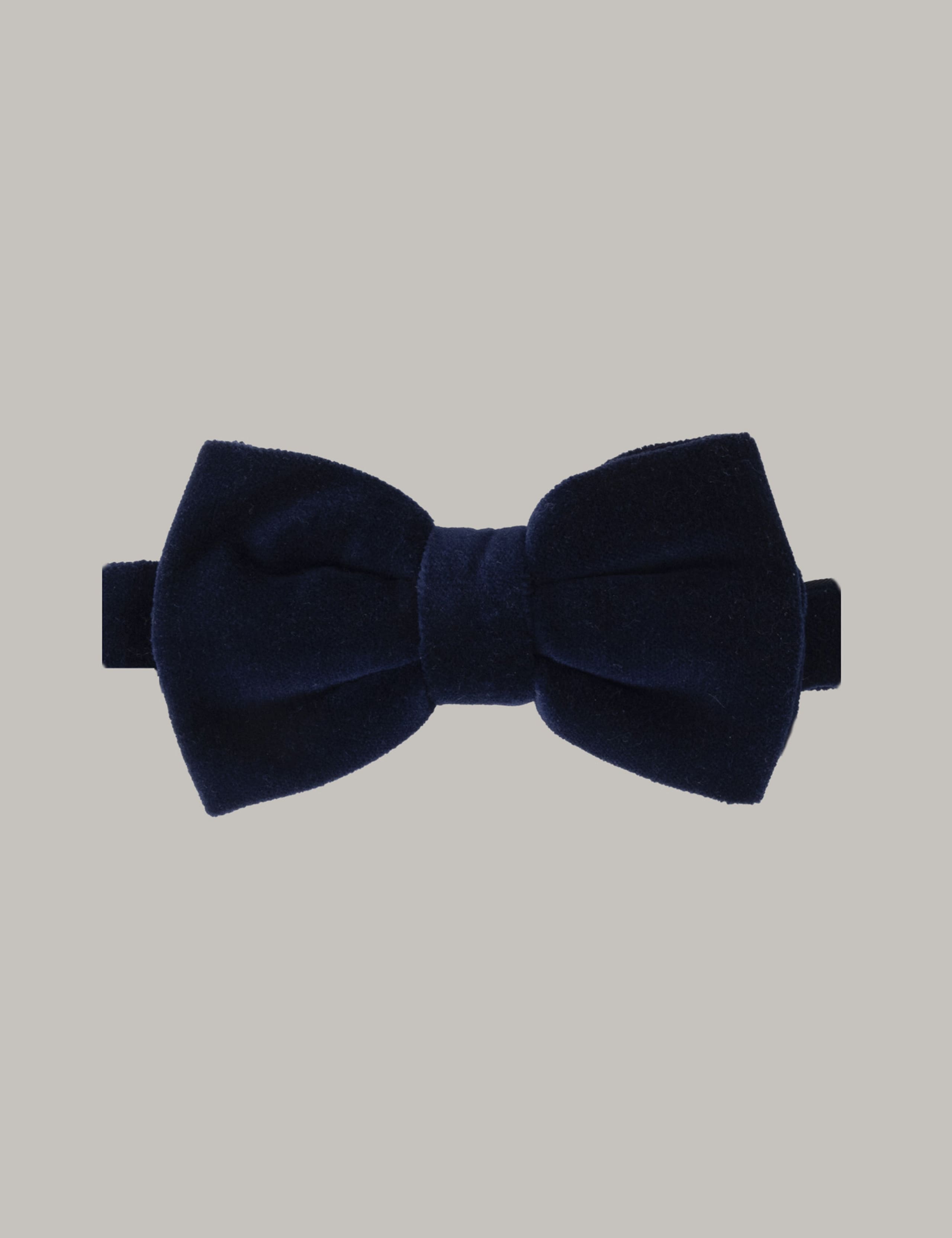 Velvet Bow Tie 1 of 3
