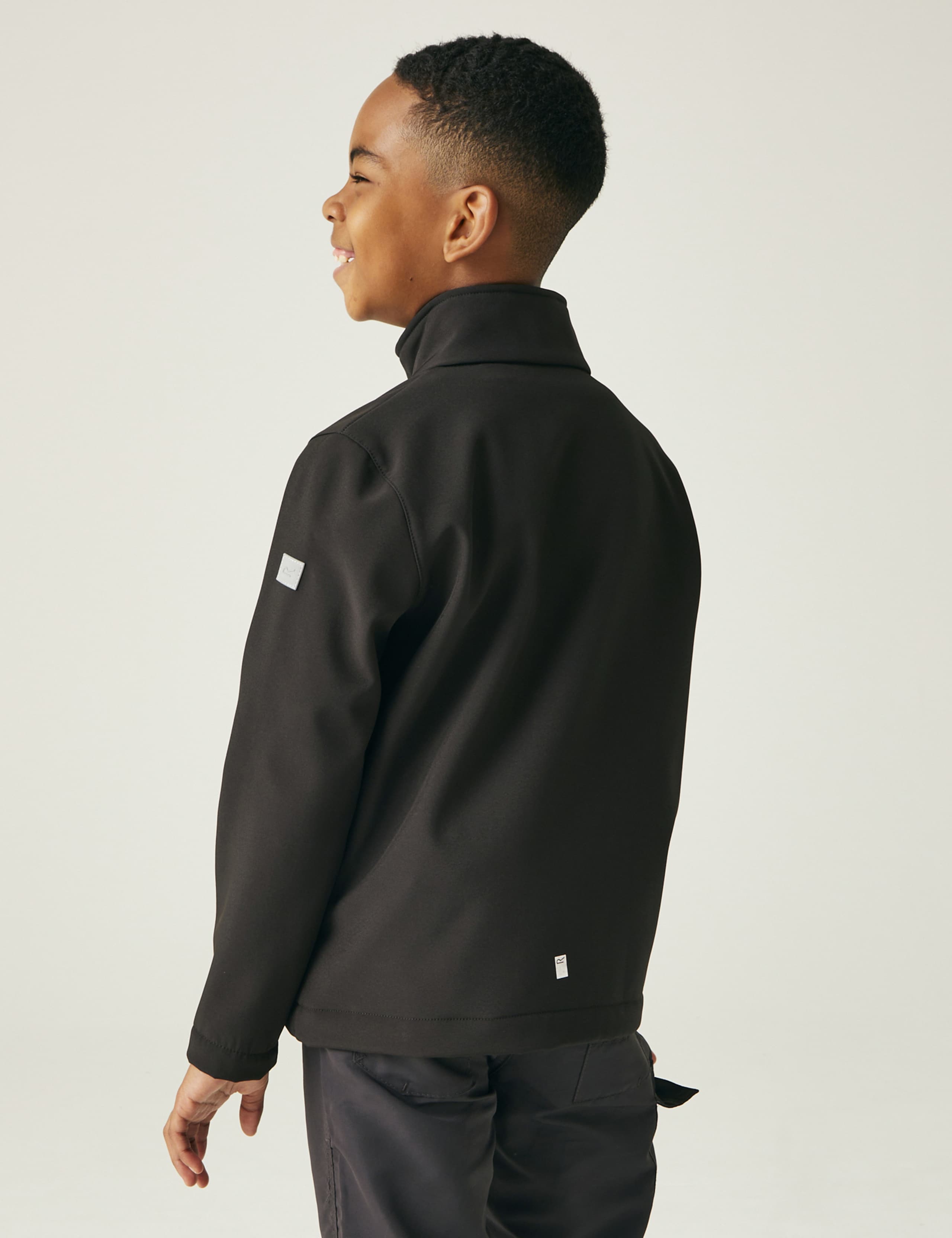 Junior Cera Lightweight Jacket (3-14 Yrs) 4 of 5