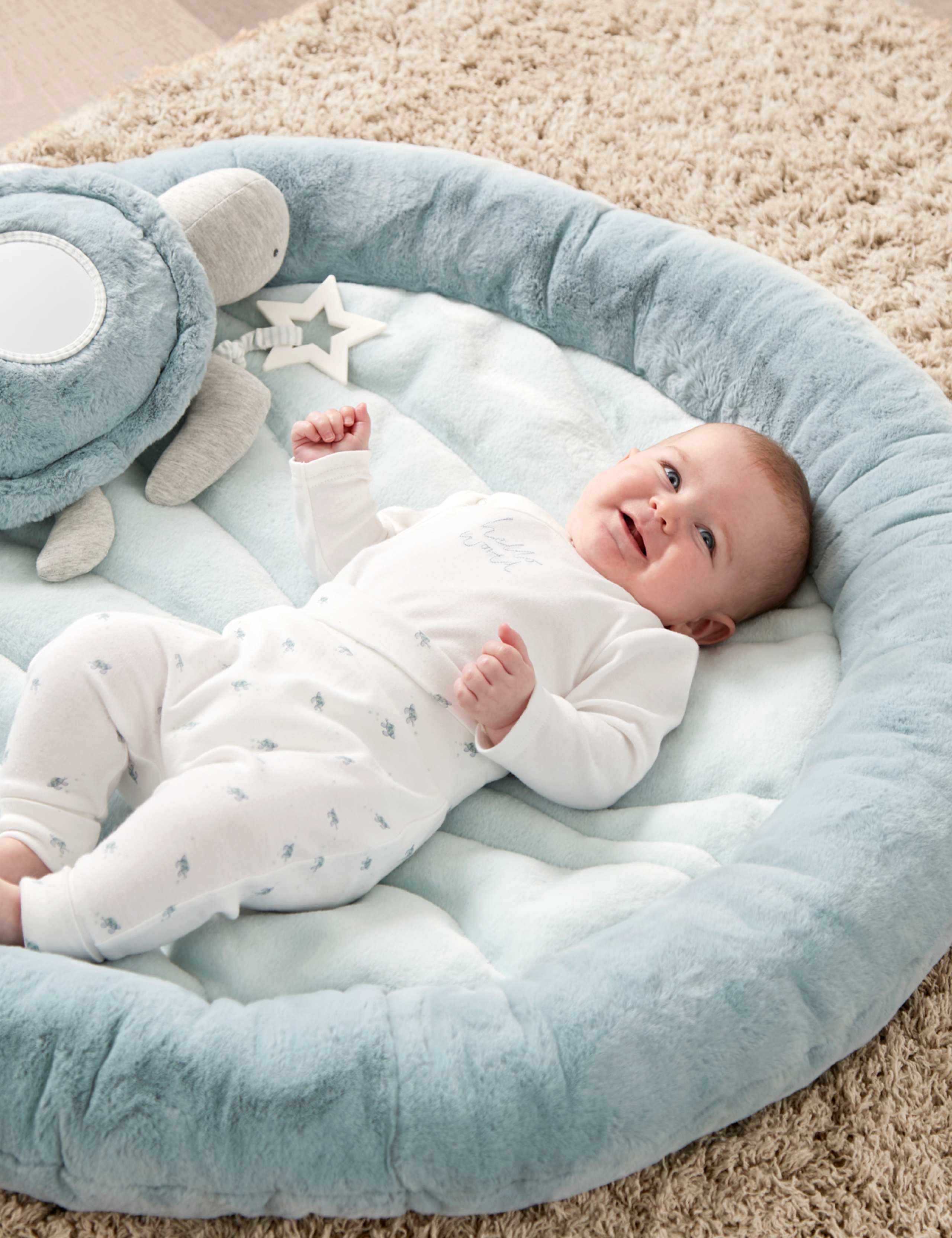 Welcome To The World Under the Sea Playmat & Gym 6 of 7