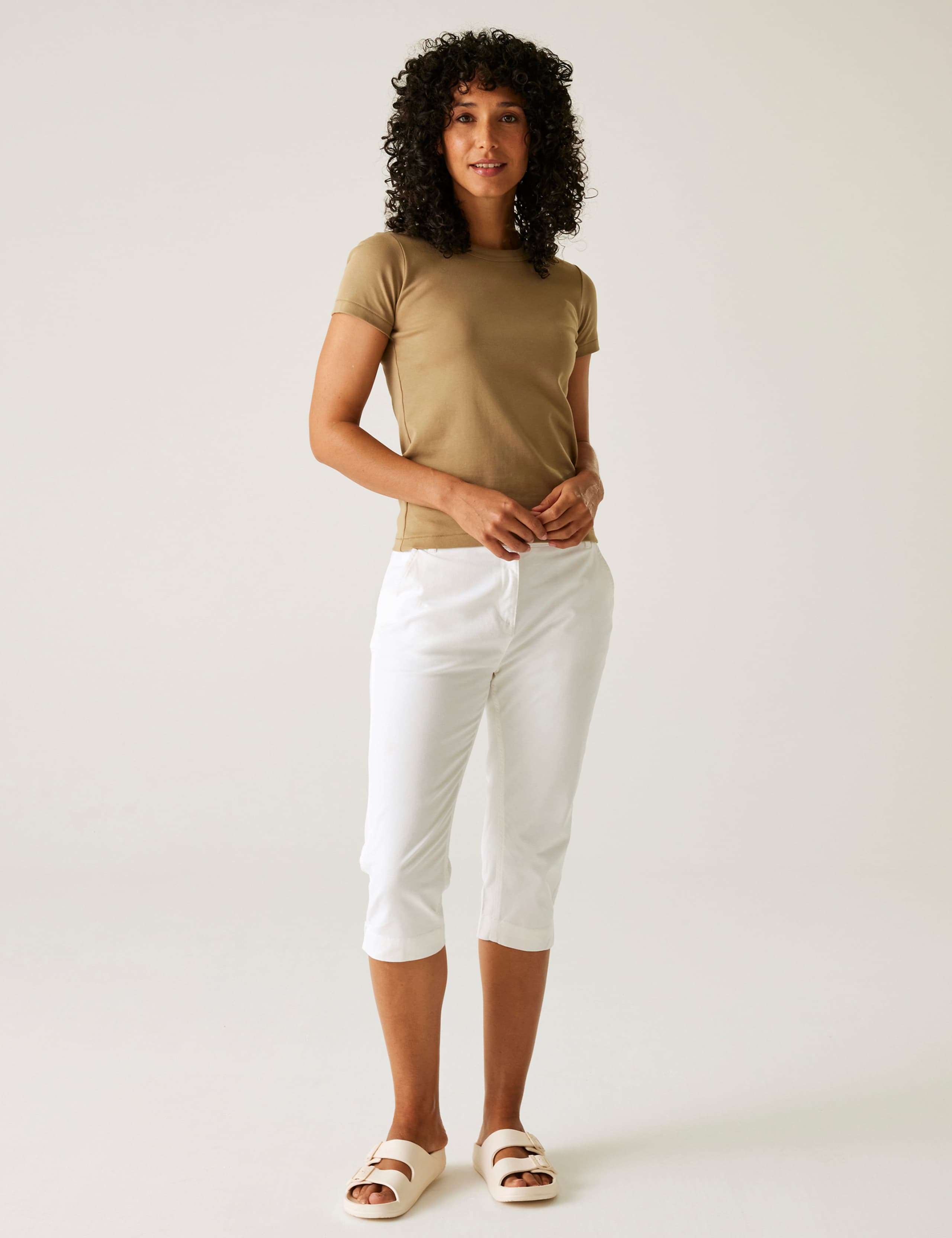 Bayletta Cotton Rich Casual Capri Shorts 3 of 5