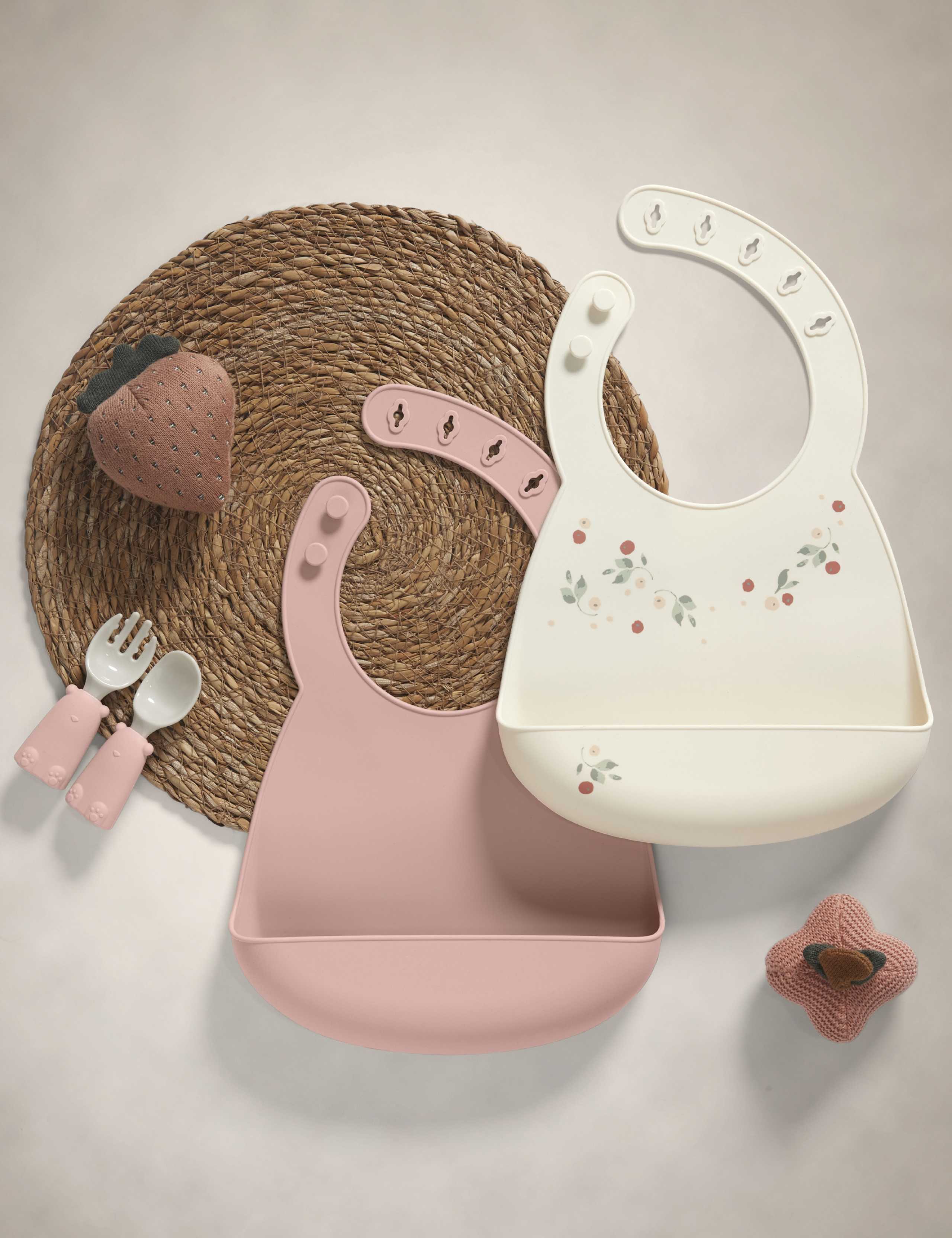 2 Pack Plain & Floral Dribble Bibs 1 of 4