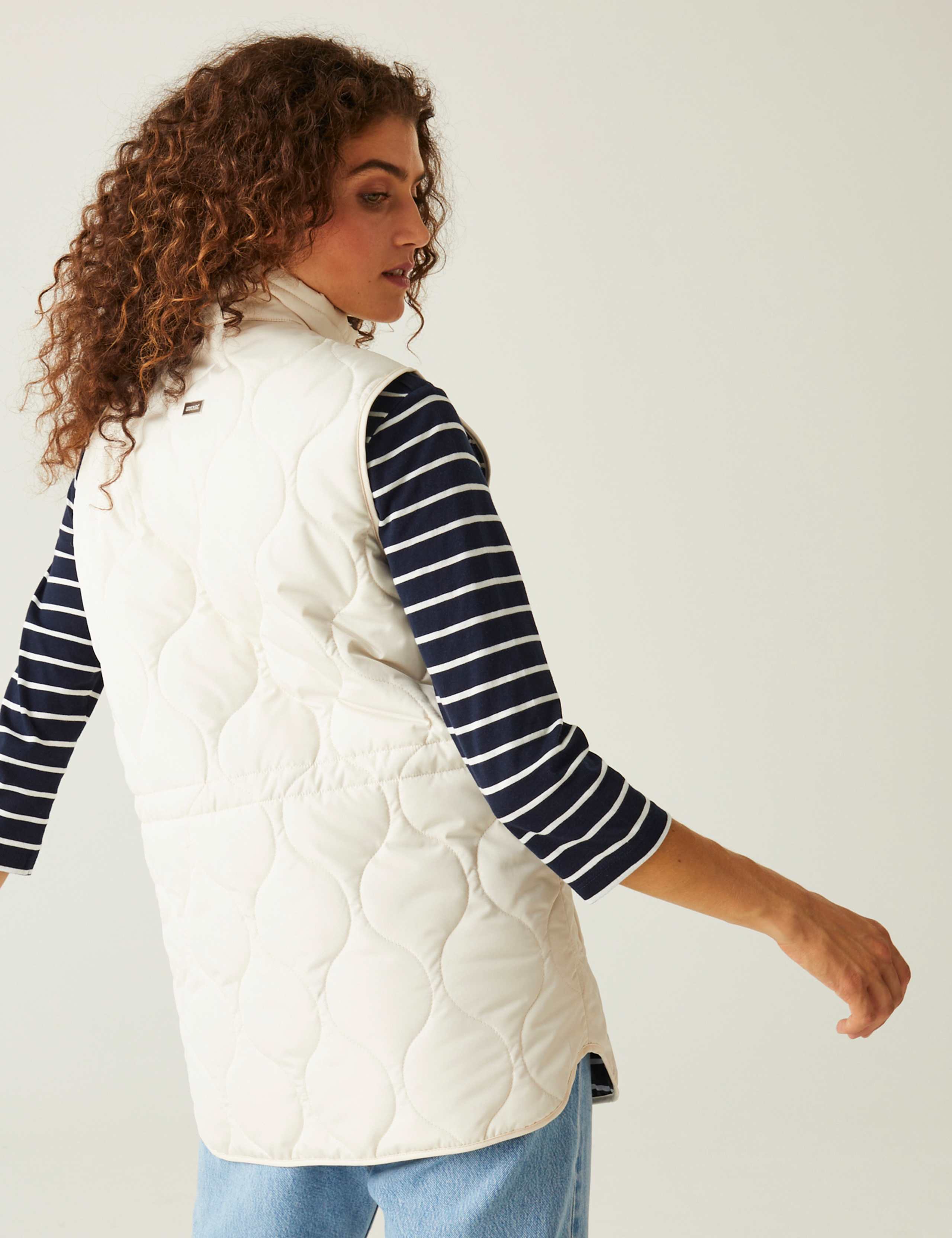 Courcelle Padded Funnel Neck Gilet 4 of 7