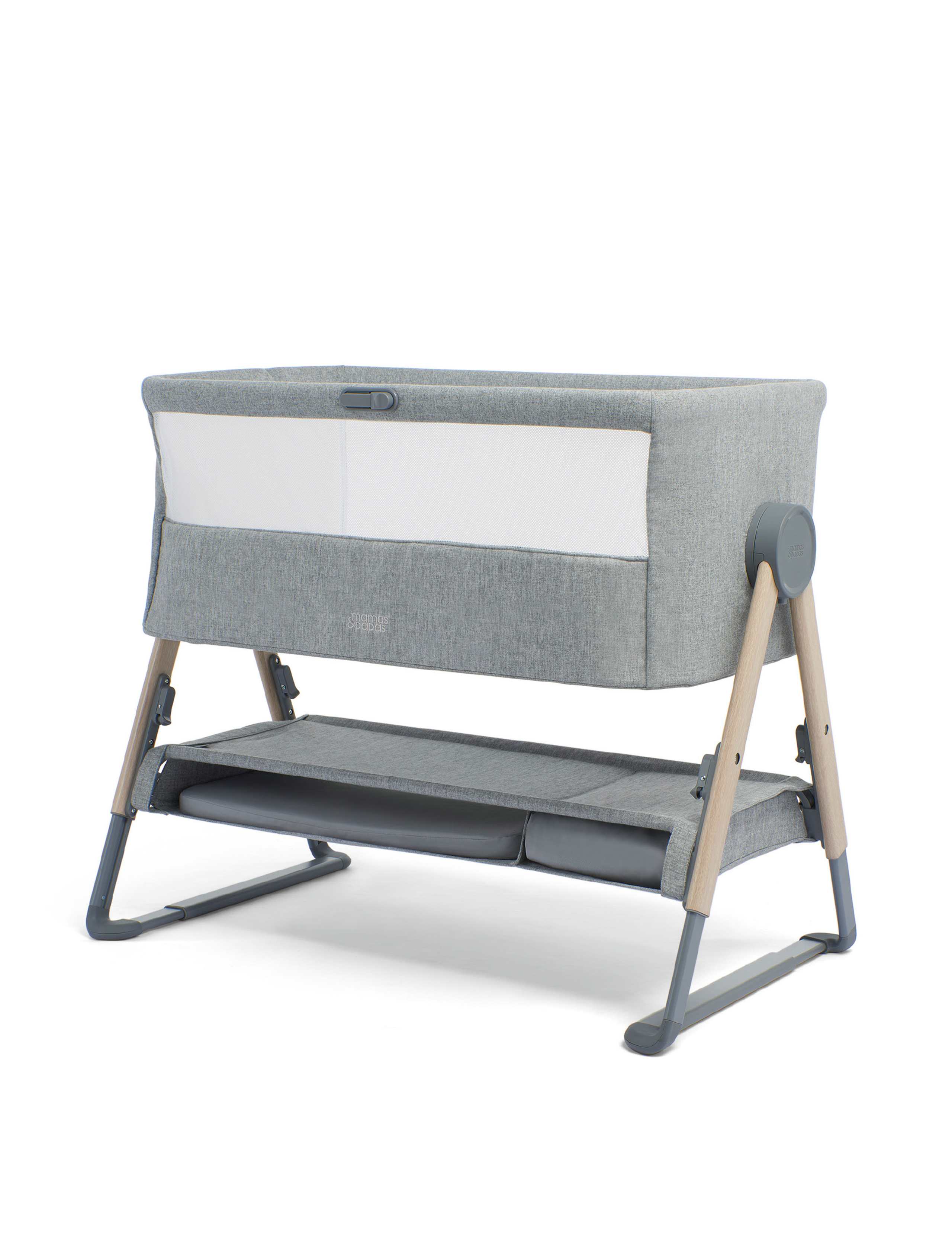 Lua Bedside Crib Bundle 6 of 9