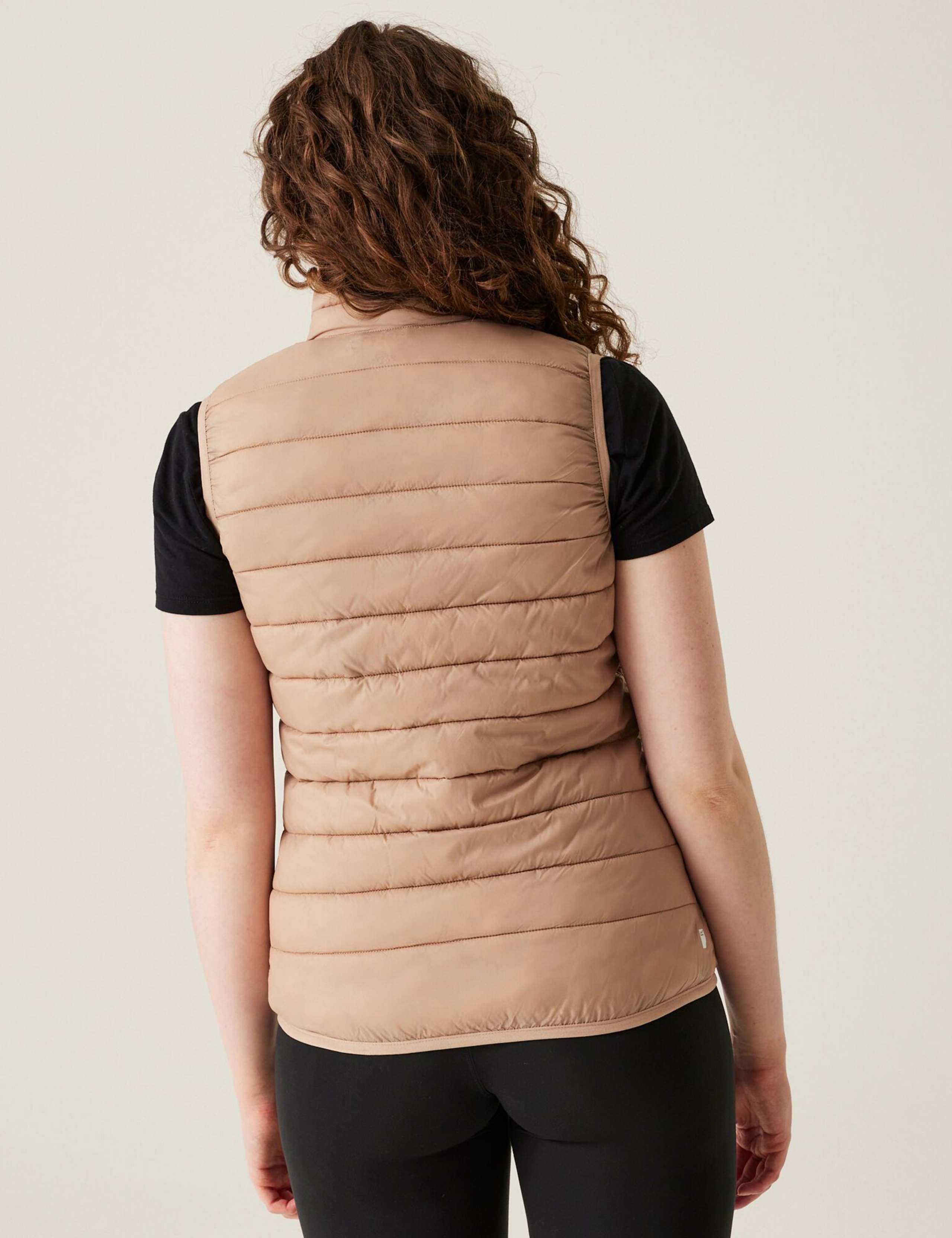 Marizion Quilted Funnel Neck Gilet 3 of 5