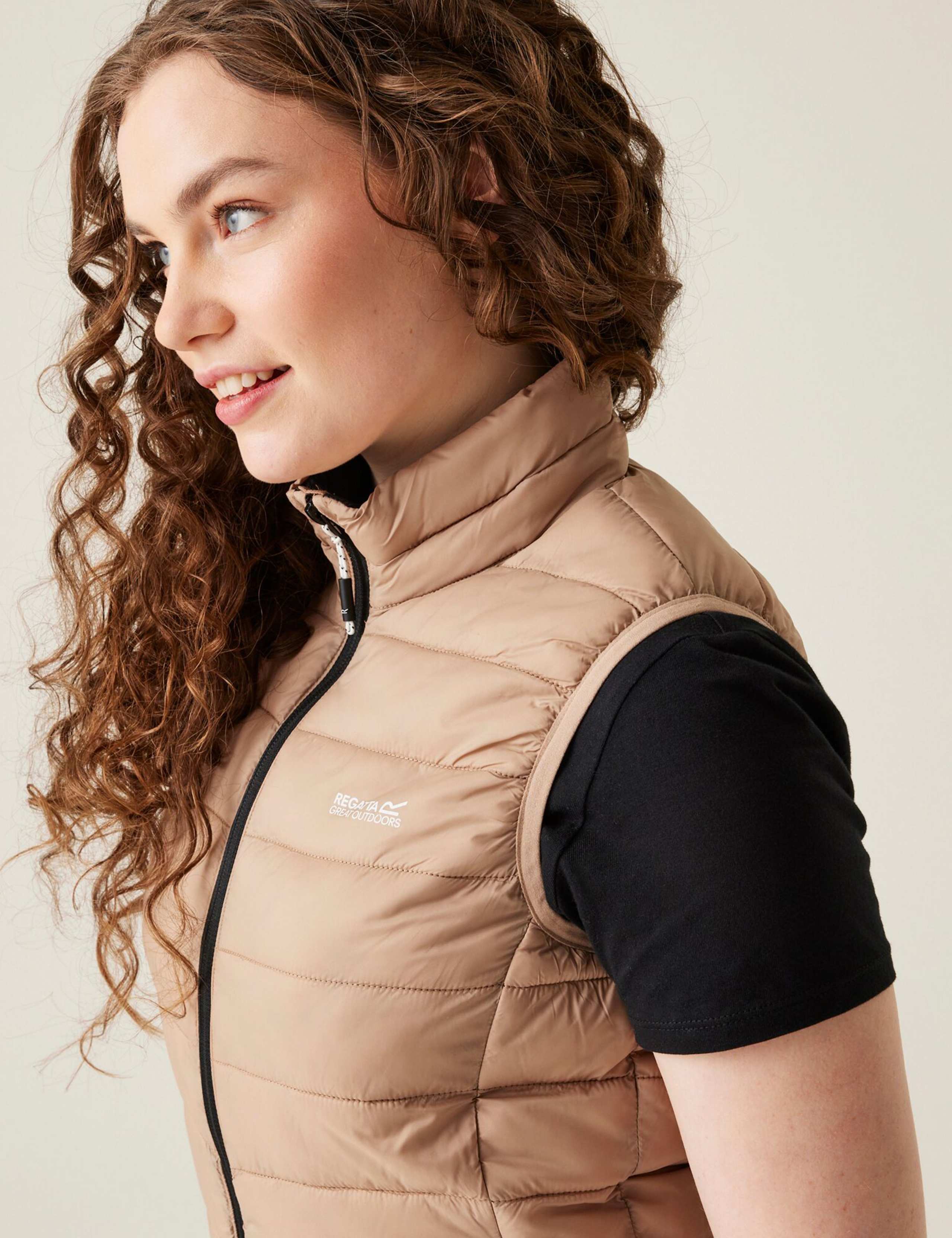 Marizion Quilted Funnel Neck Gilet 5 of 5