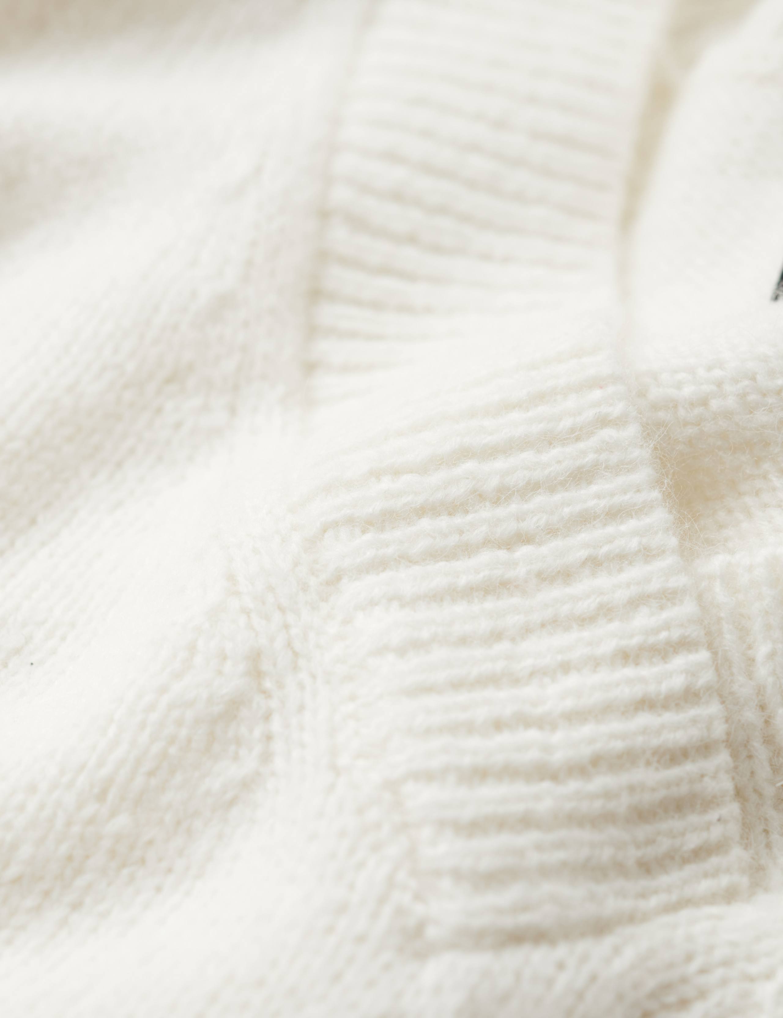 V-Neck Relaxed Jumper with Wool 7 of 7
