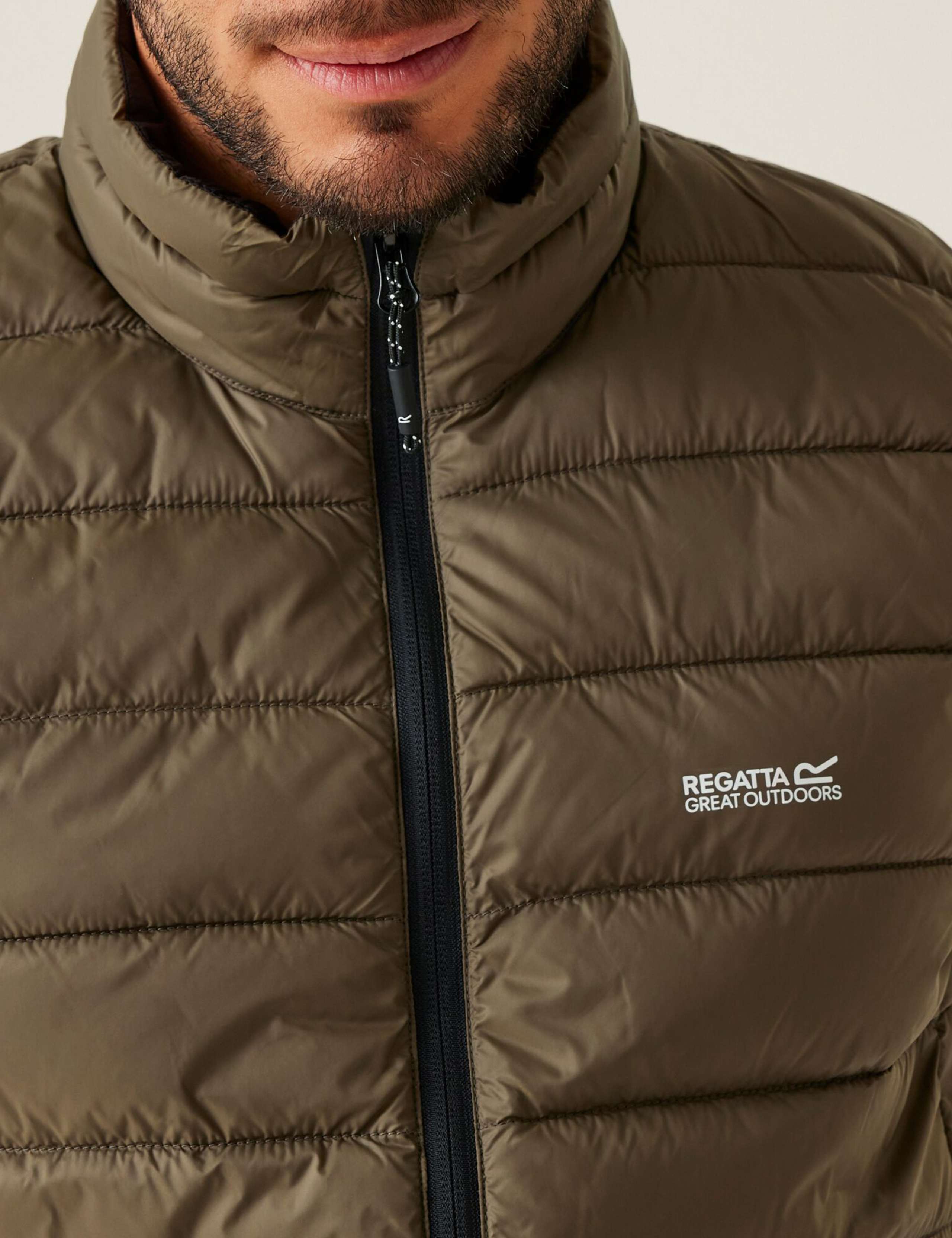 Marizion Lightweight Padded Gilet 4 of 5